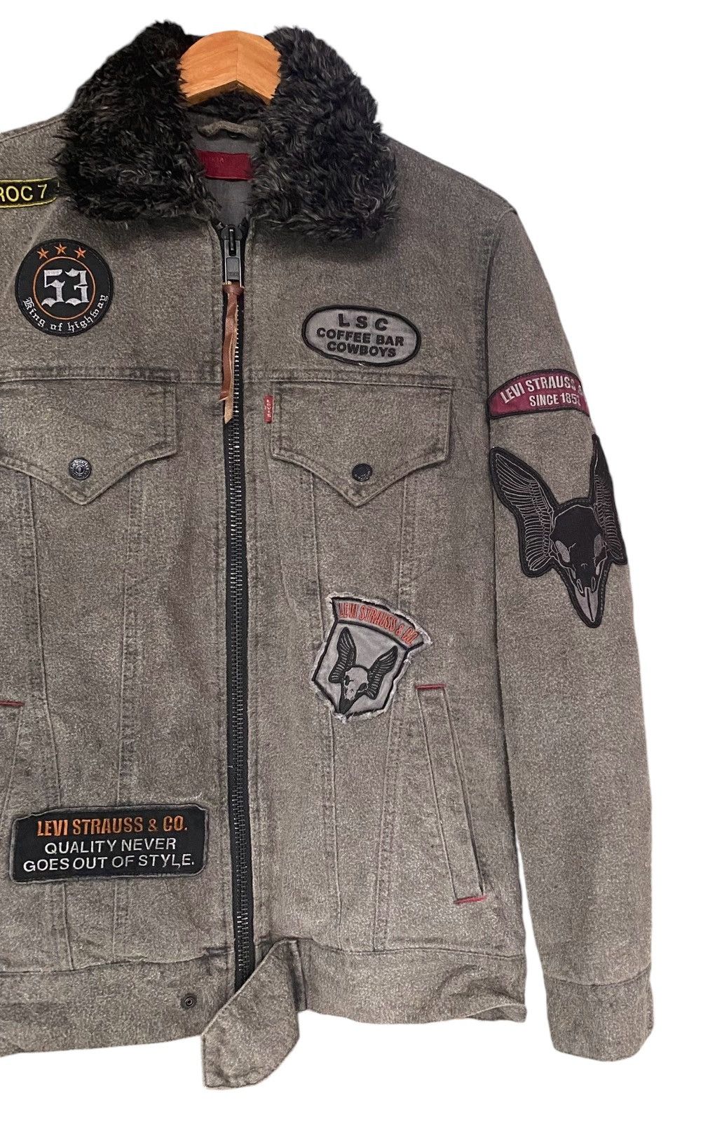Levi's Vtg🔥LEVI’S RED TAB Patches Softneck Zipper Jacket (M) Size US M / EU 48-50 / 2 - 3 Thumbnail