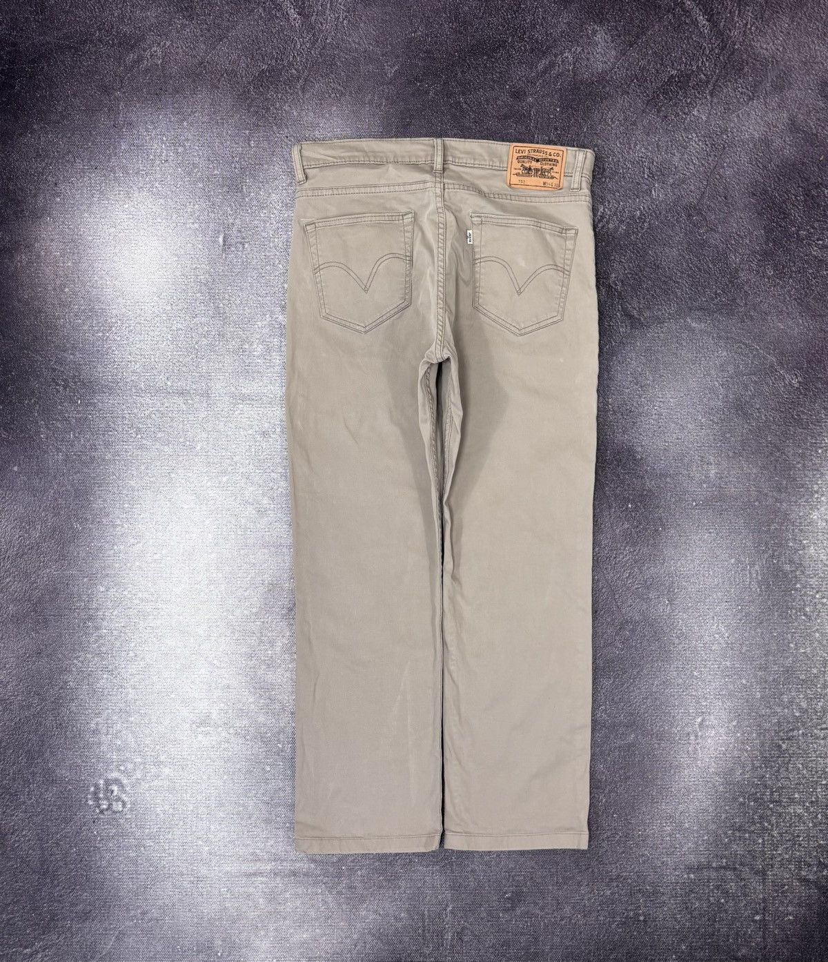 Levi's Vintage Levi’s 752 White Tab Men’s Beige/Grey Pants Jeans Size US 34 / EU 50 - 1 Thumbnail