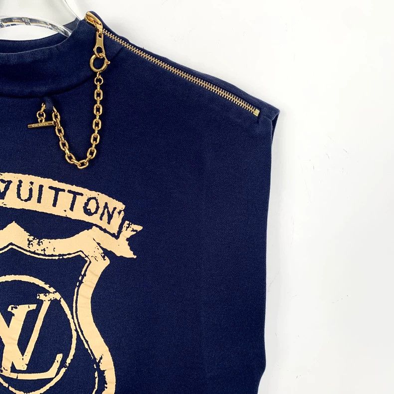 Louis Vuitton Louis Vuitton 22 navy logo printed chain cotton crewneck s Size S / US 4 / IT 40 - 3 Thumbnail