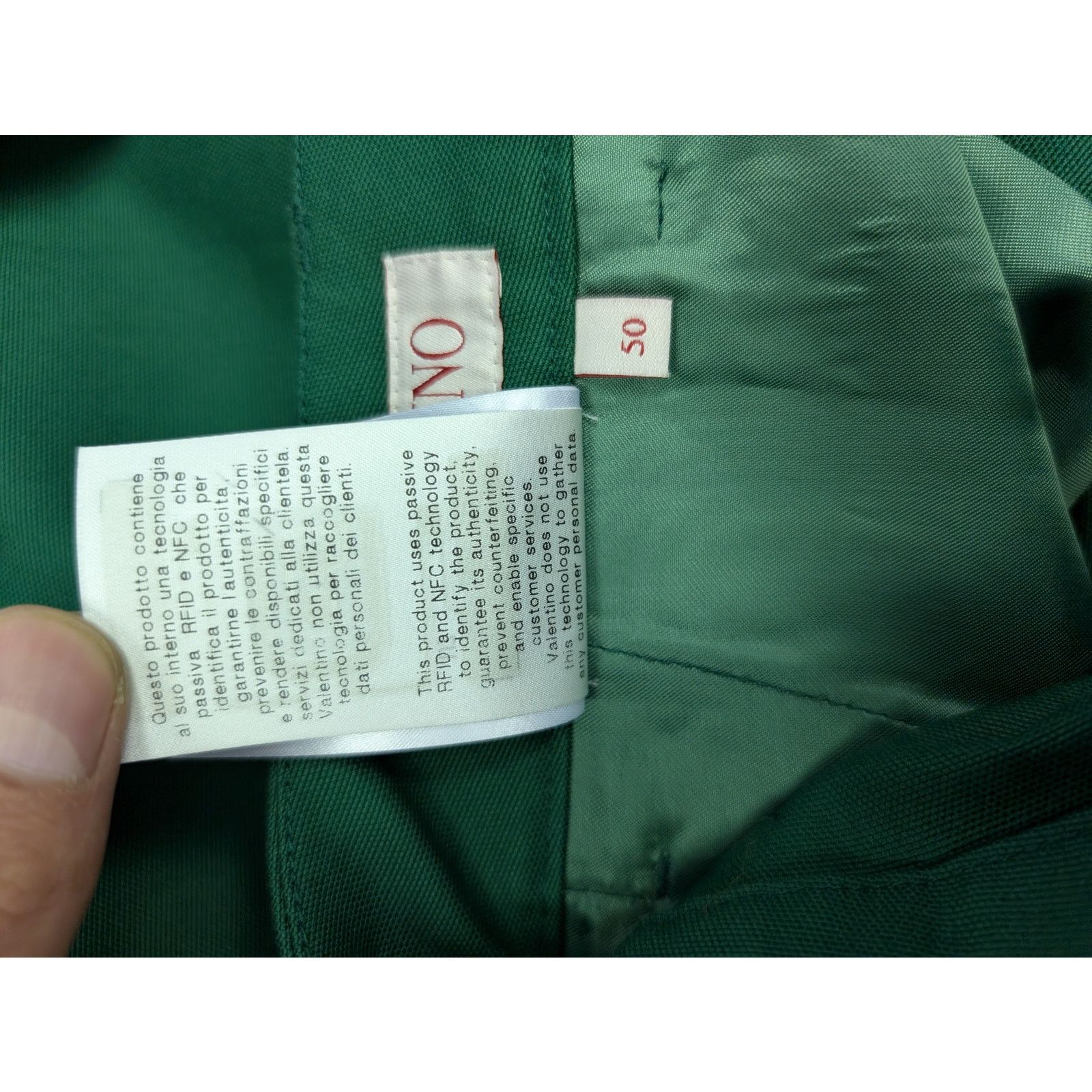 Valentino o1rshd1 CC20 Valentino Green Creased Shorts in Basil Green Size US 34 / EU 50 - 14 Thumbnail