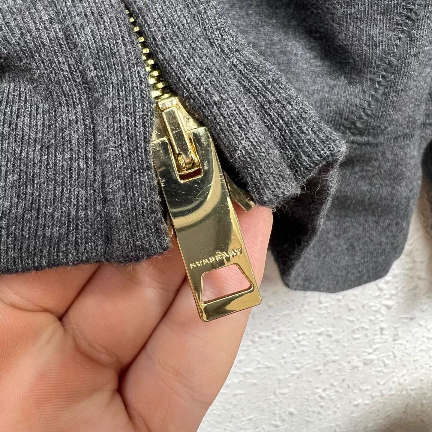 Burberry Burberry Horseferry Logo Zip Hoodie New S Size S / US 4 / IT 40 - 5 Thumbnail