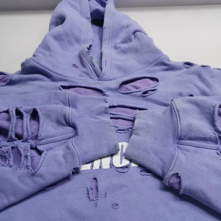 Balenciaga Balenciaga SS22 Purple Hooded Sweatshirt 0079-2507 Size US M / EU 48-50 / 2 - 7 Thumbnail