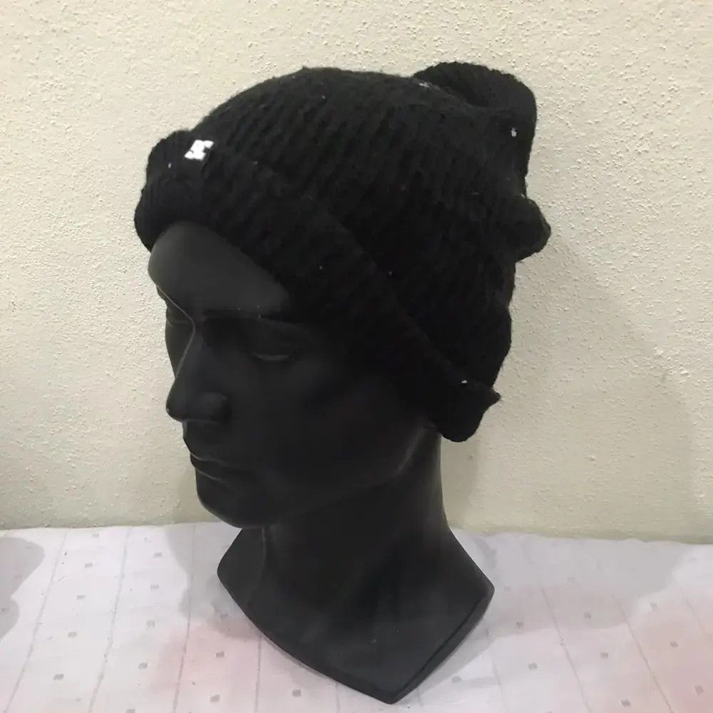 DC × Vintage DC Small Logo Beanie Hat Size ONE SIZE - 3 Thumbnail