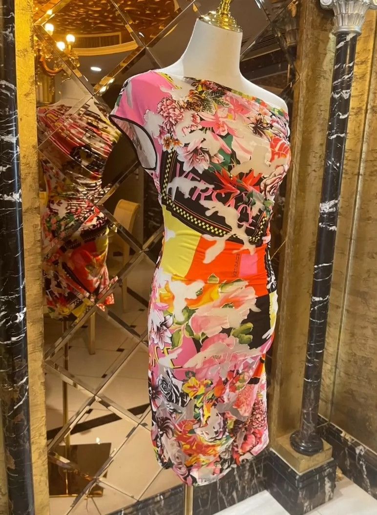 Versace Versace Slim dress Size L / US 10 / IT 46 - 6 Thumbnail