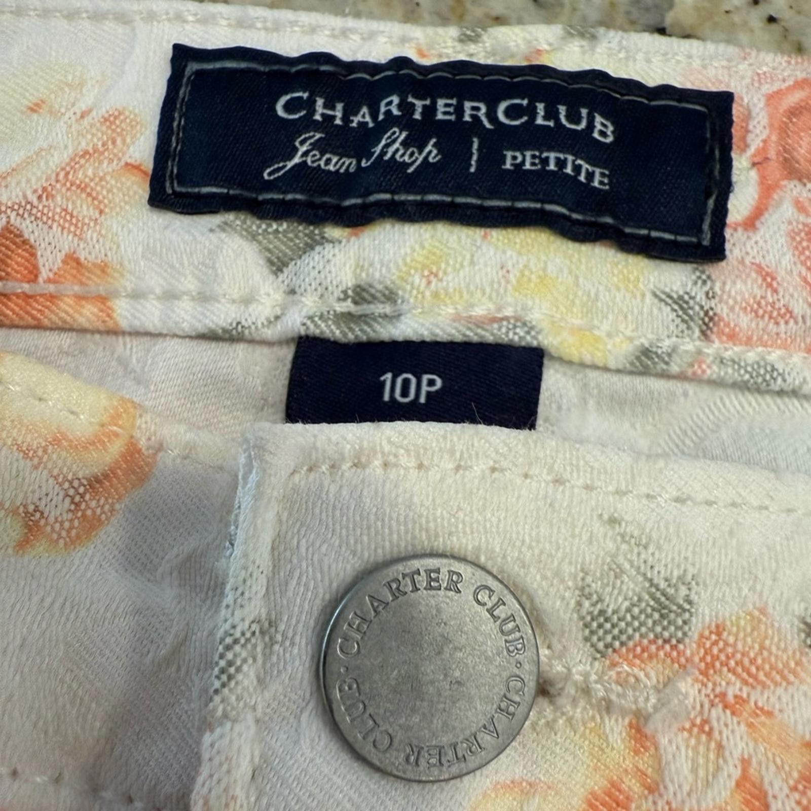 Charter Club Charter Club Bristol Cream floral cropped jeans SZ 10 petite Size 32" / US 10 / IT 46 - 9 Thumbnail