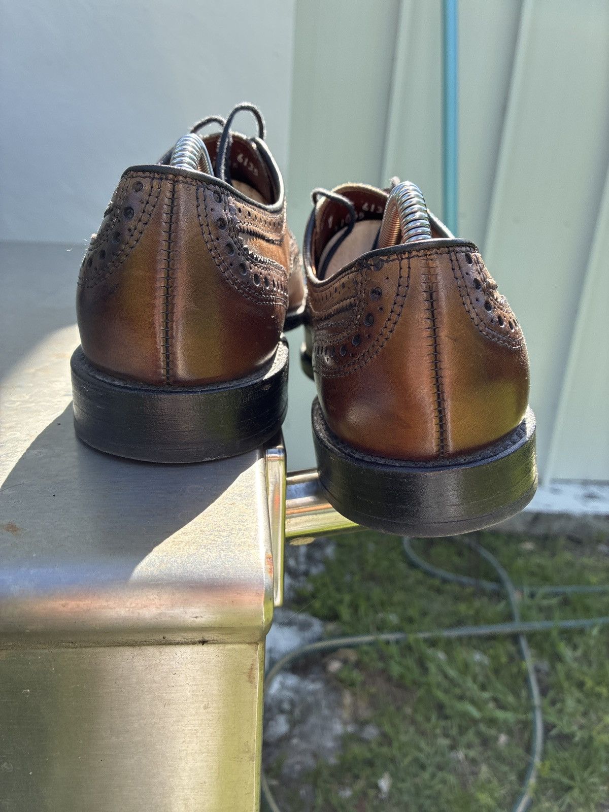 Allen Edmonds Allen Edmonds Bourbon Strand Oxfords US7E Size US 7 / EU 40 - 7 Thumbnail