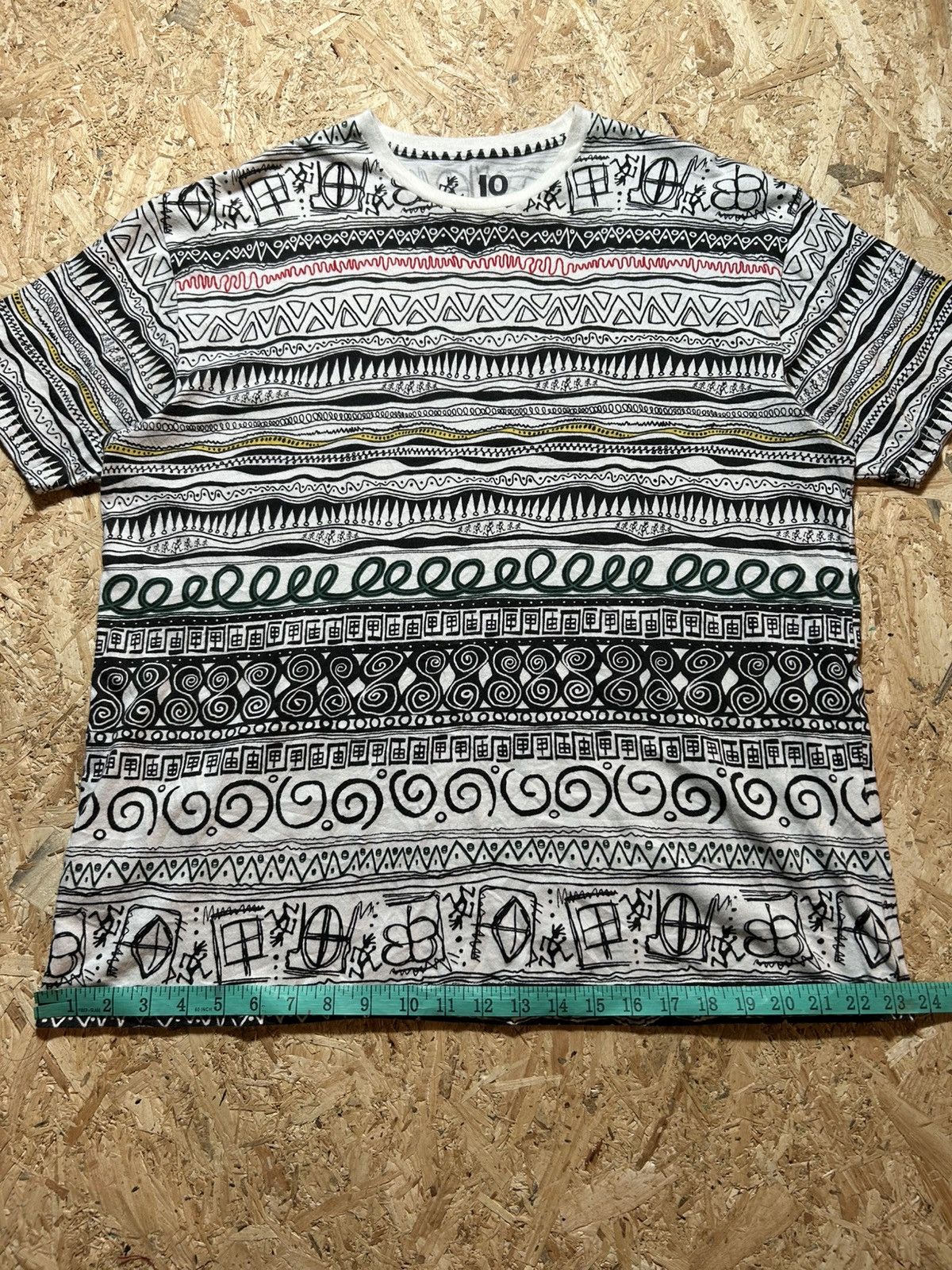 Gramicci Gramicci Geometric Tribal Pattern Tee Size US L / EU 52-54 / 3 - 13 Thumbnail