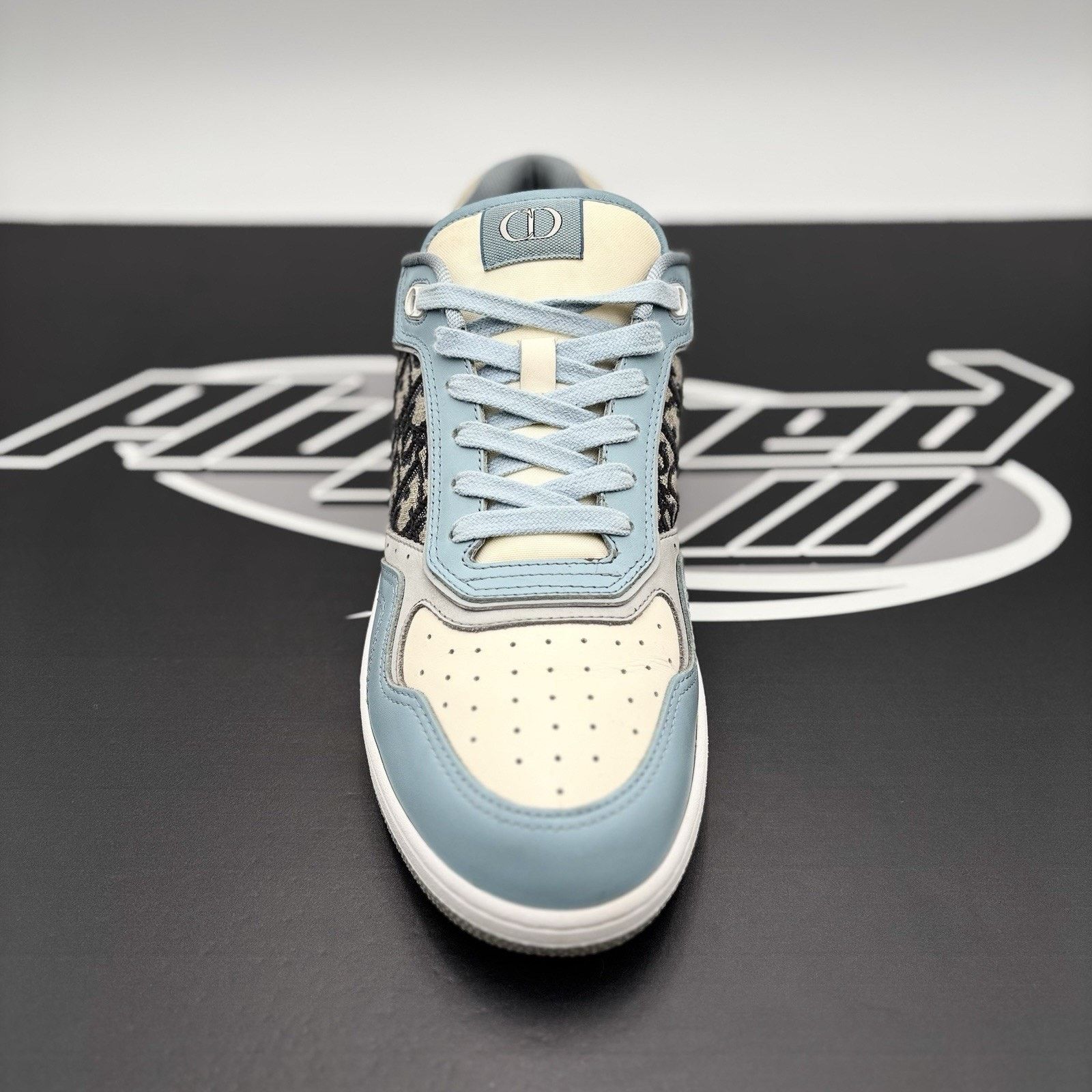 Dior Dior B27 Low Dior ' Light Blue ' | GOOD CONDITION! Size US 10 / EU 43 - 5 Thumbnail