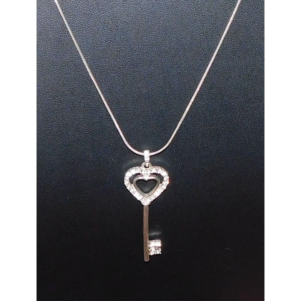 Other Whimsical Heart Key Necklace Silver Tone With Rhinestones Size ONE SIZE - 8 Thumbnail