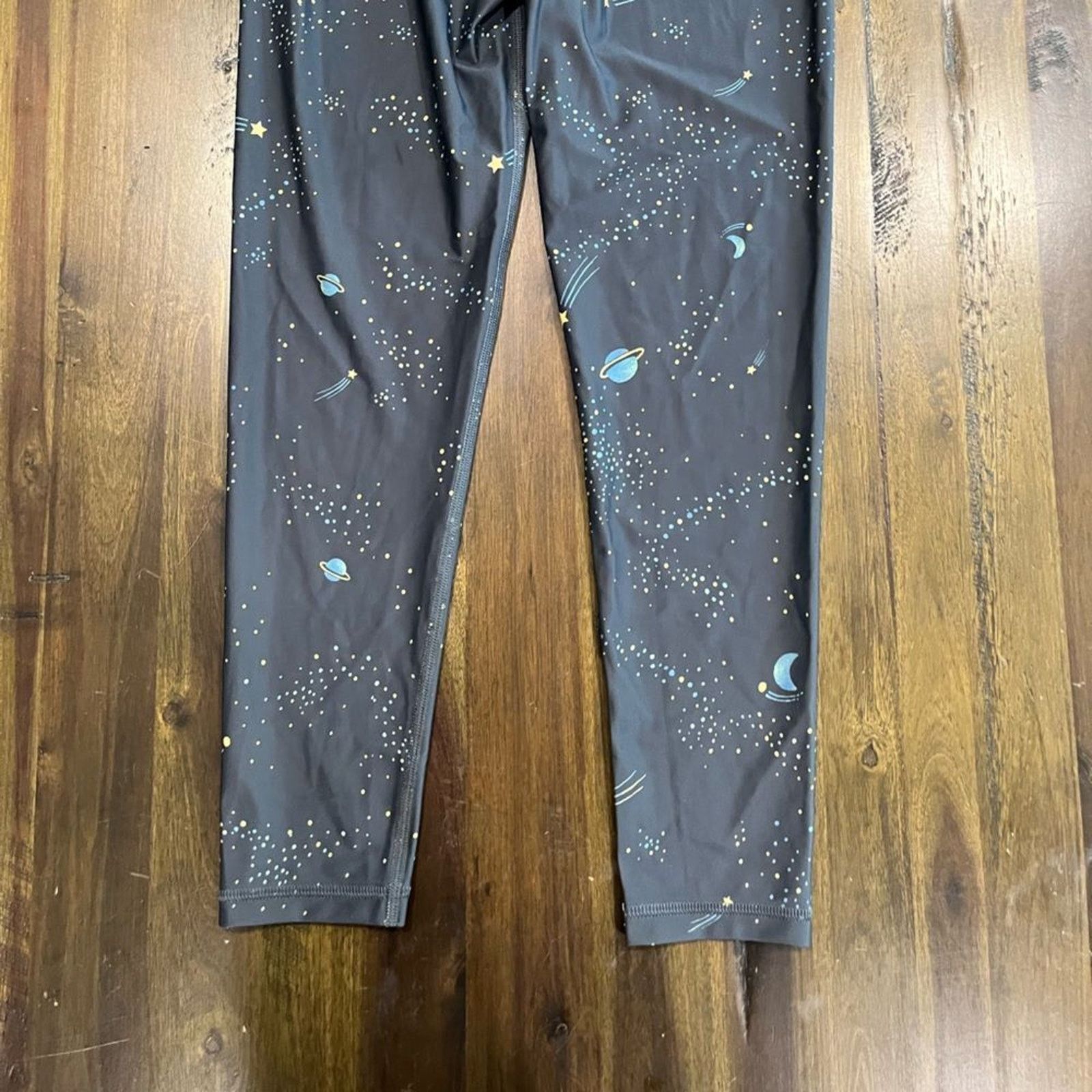 Vintage NWOT Victoria's Secret Sport Space Print Leggings - Size S Size 24" / US 00 / IT 34 - 12 Thumbnail