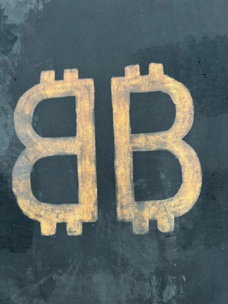 Balenciaga Balenciaga Bitcoin mud-dyed short sleeve Size US M / EU 48-50 / 2 - 3 Thumbnail