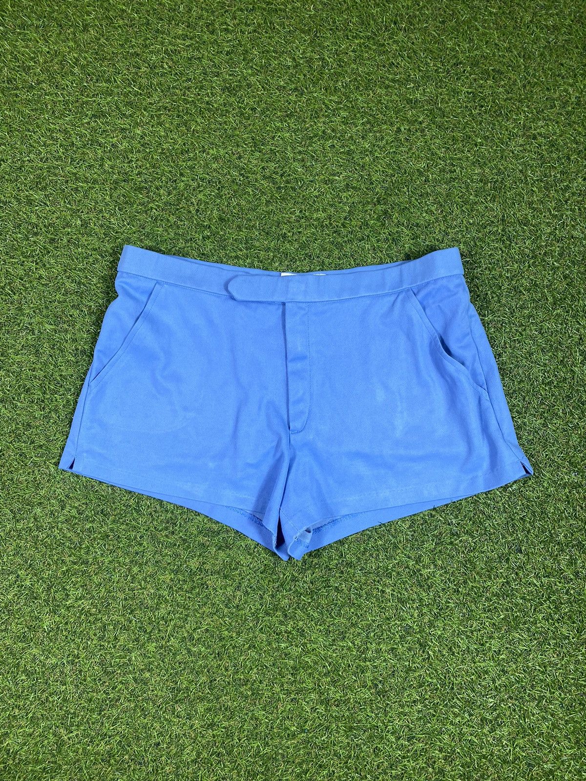 Vintage Vintage 90s Adidas tennis shorts streetwear style Size 36" / US 14 / IT 50 - 1 Thumbnail