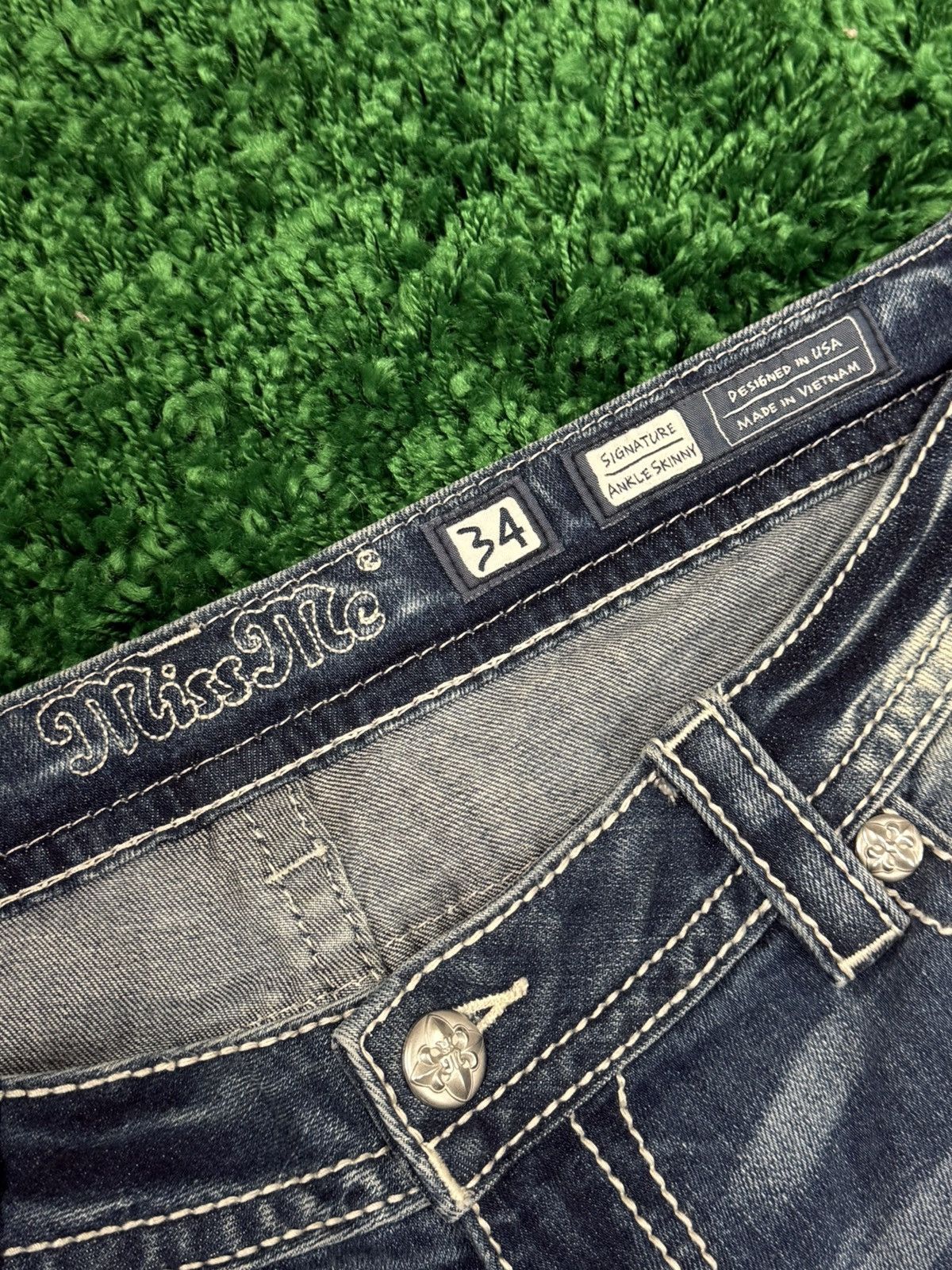 Vintage Vintage Rhinestone Miss Me Denim Jeans Sz. 34 B B Rock y2k Size US 34 / EU 50 - 7 Thumbnail
