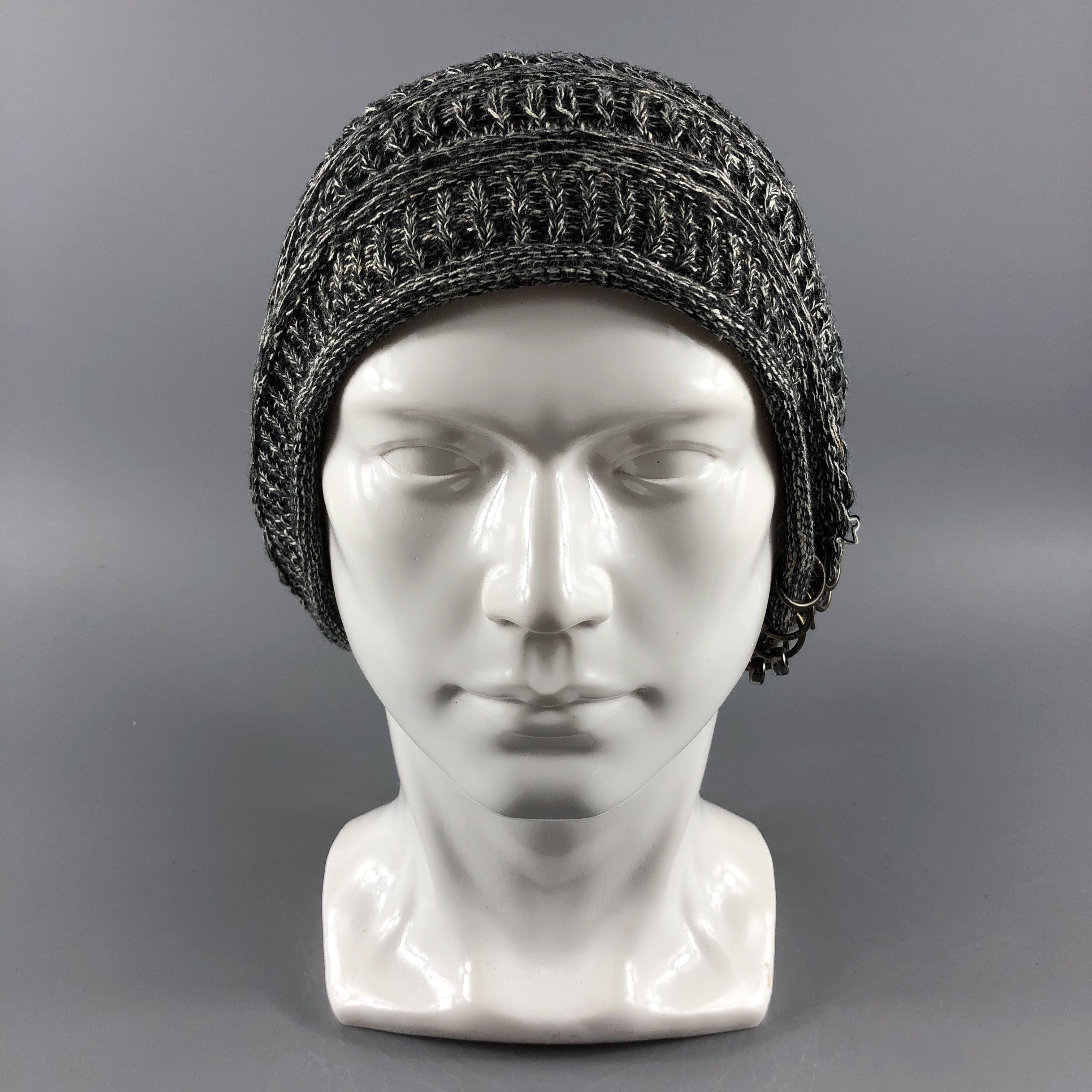image of Vintage Unknown Hats Ponytail Beanie Slouchy Snow Hat Snow Cap B232, Men's