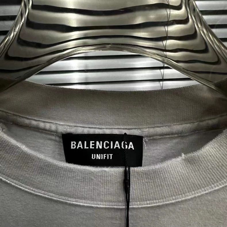Balenciaga Balenciaga Rock Short Sleeve Size US M / EU 48-50 / 2 - 2 Thumbnail
