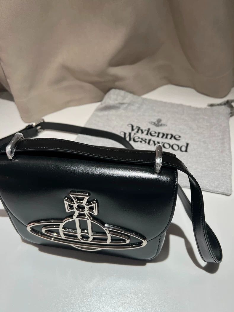Vivienne Westwood Linda Black Saddle Bag - dmc