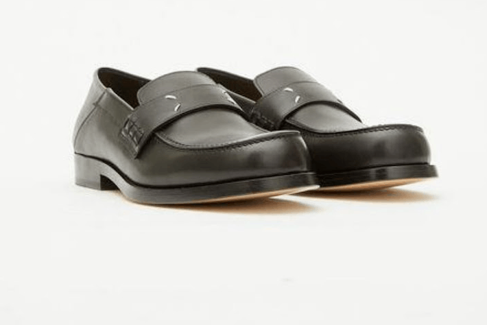 o1w1db10324 Loafers in Black