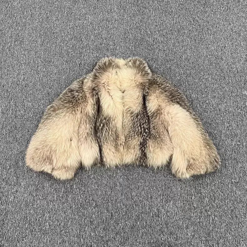 Louis Vuitton Louis Vuitton Cropped fur jacket Size XS / US 0-2 / IT 36-38 - 1 Thumbnail