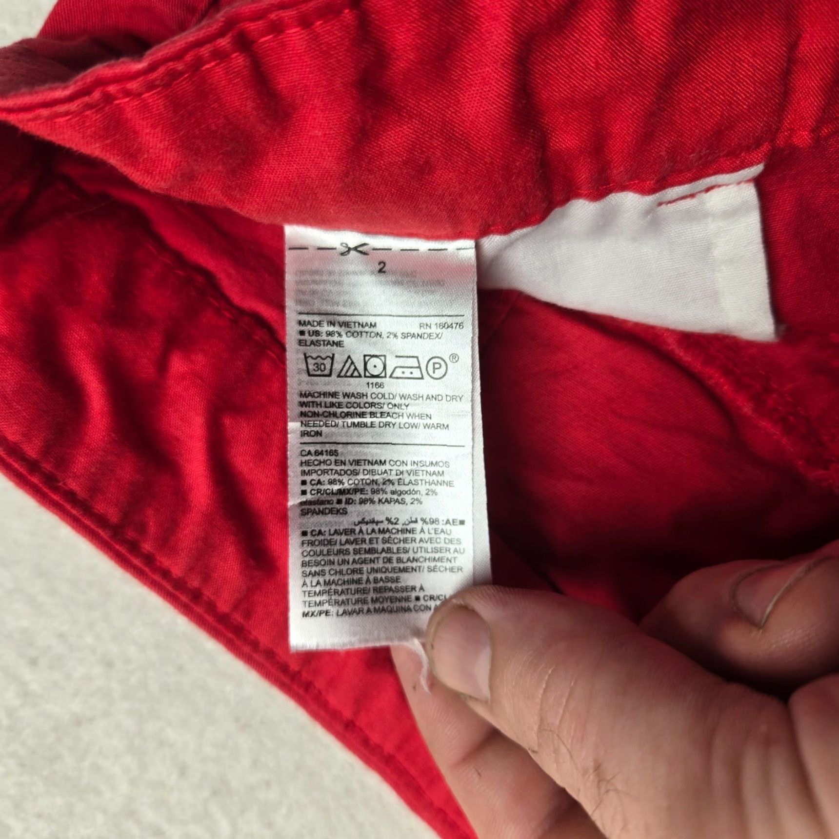 Old Navy Old Navy Red Chino Shorts - Women - 2 Regular Waist Mid Rise 2.5" Inseam Cuffed Pockets Casual Summer Wear Womens Size 26" / US 2 / IT 38 - 3 Thumbnail