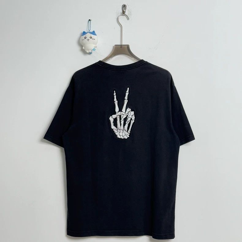 Balenciaga Balenciaga Melting smiley logo short sleeve XXS size Size US XXS / EU 40 - 3 Thumbnail