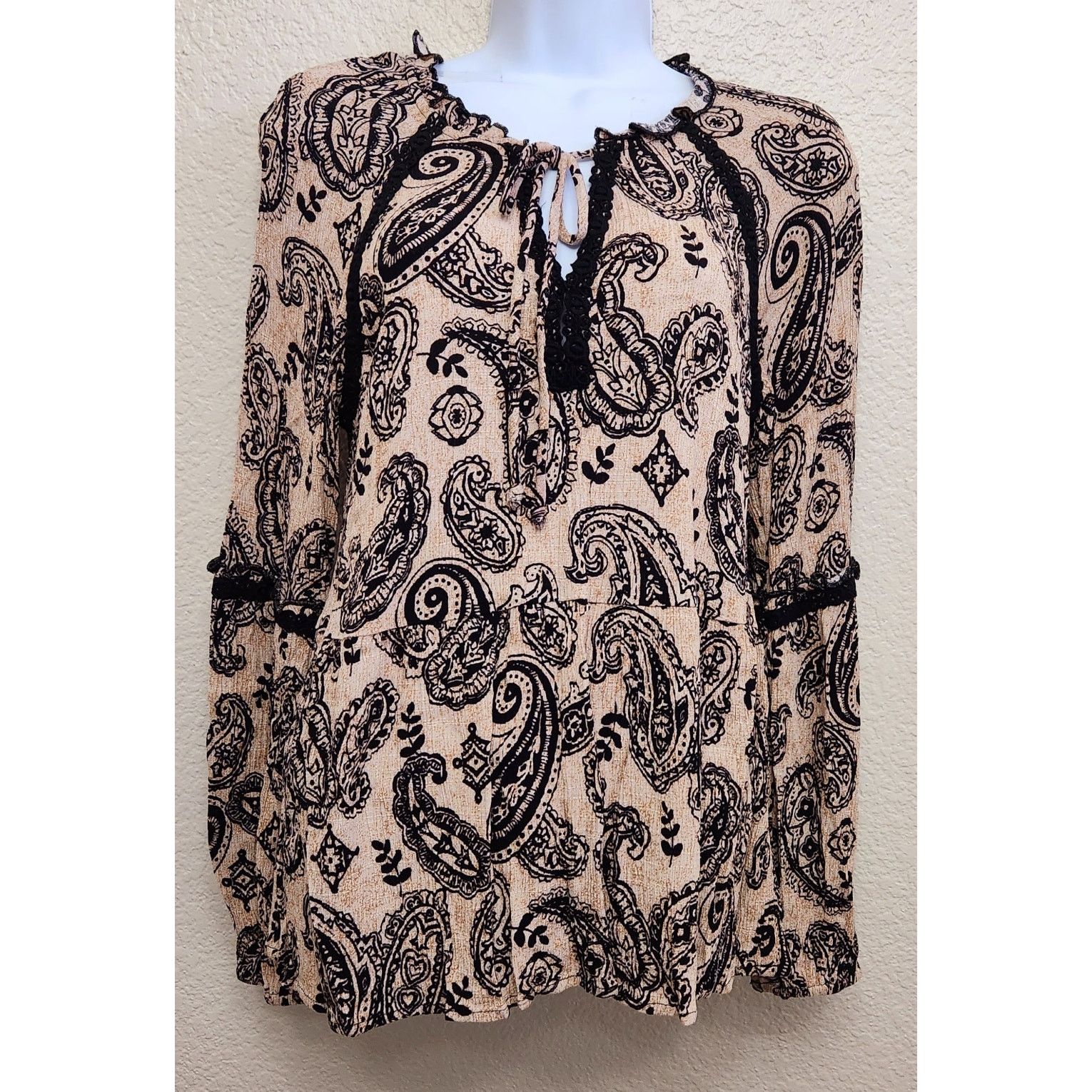 Other Knox Rose Tan Black Paisley Print Tie Bodice Top Small Size S / US 4 / IT 40 - 1 Thumbnail