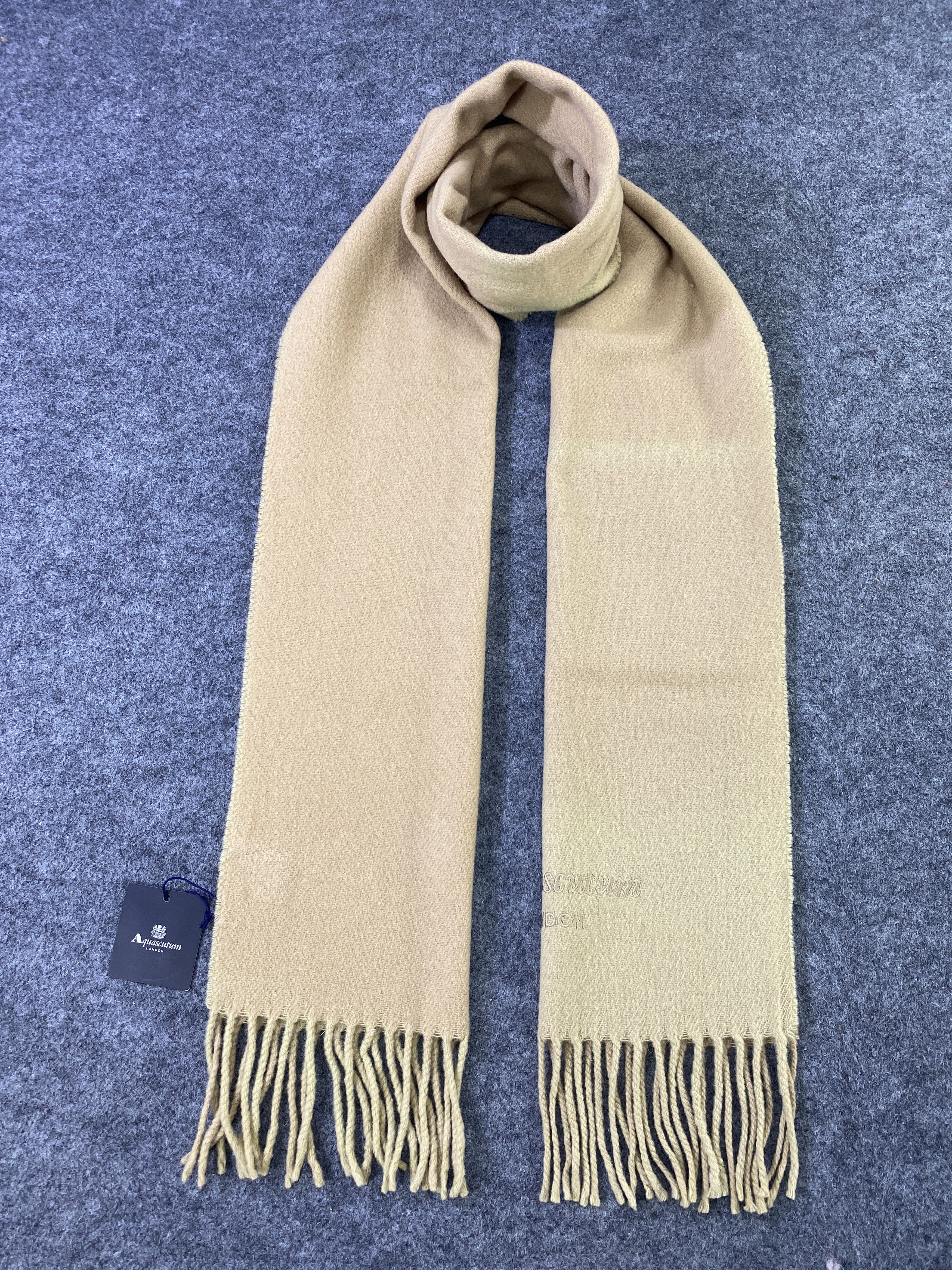 Aquascutum Aquascutum Scarf / Muffler / Neckwear -T913 Size ONE SIZE - 1 Thumbnail