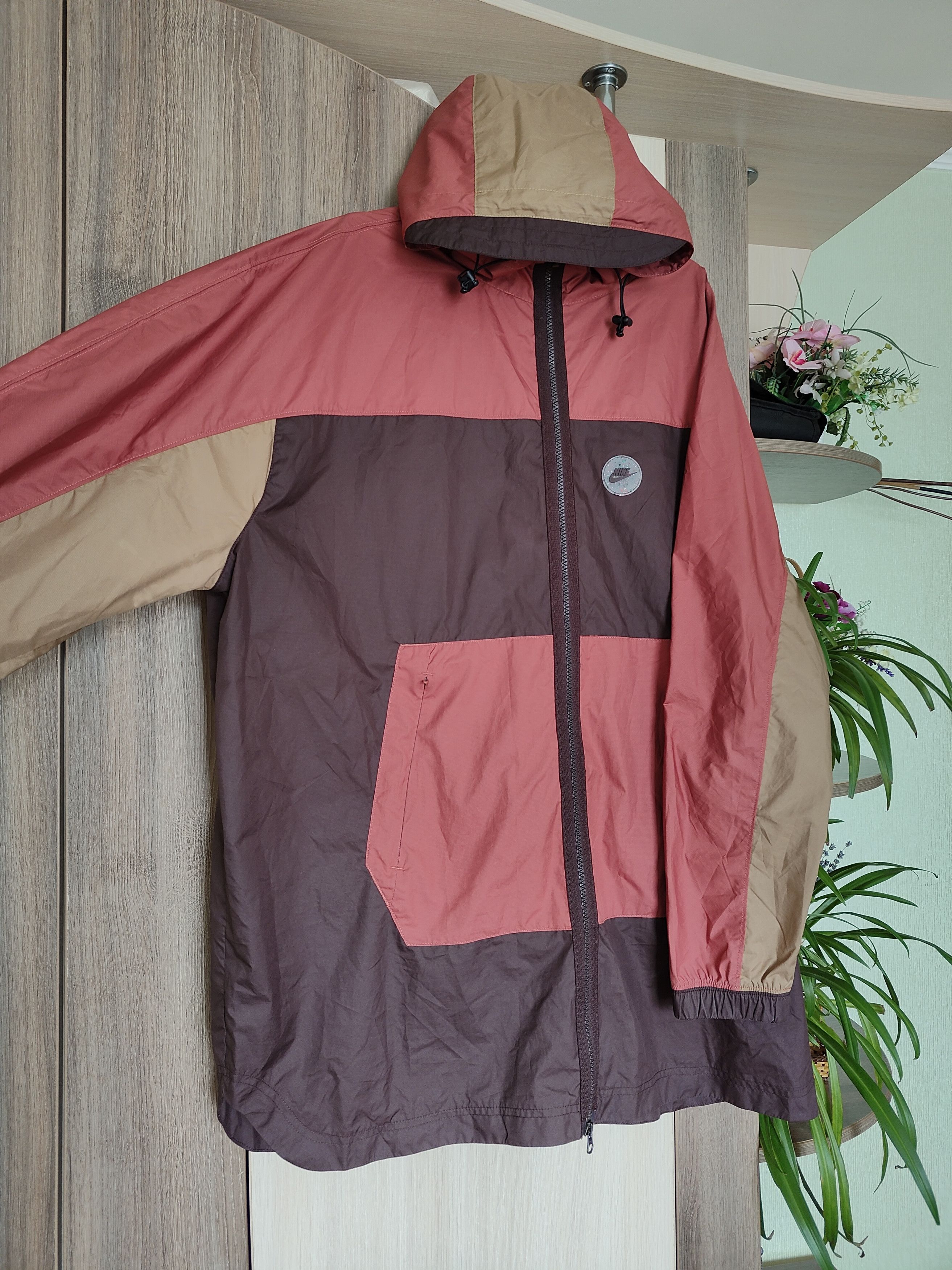 Nike Nike Windbreaker Light Jacket Nike Extended Windbreaker 2XL Size US XXL / EU 58 / 5 - 1 Thumbnail
