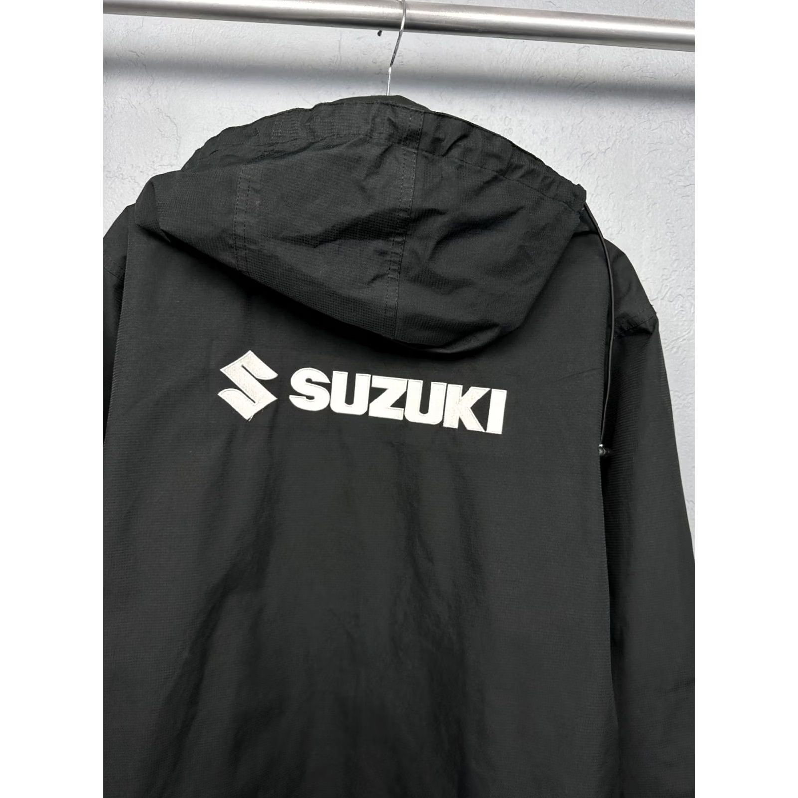 Vintage Suzuki Racing Team Mens Jacket Size L Black Windbreaker Racing Jacket Mens L Size US L / EU 52-54 / 3 - 8 Thumbnail