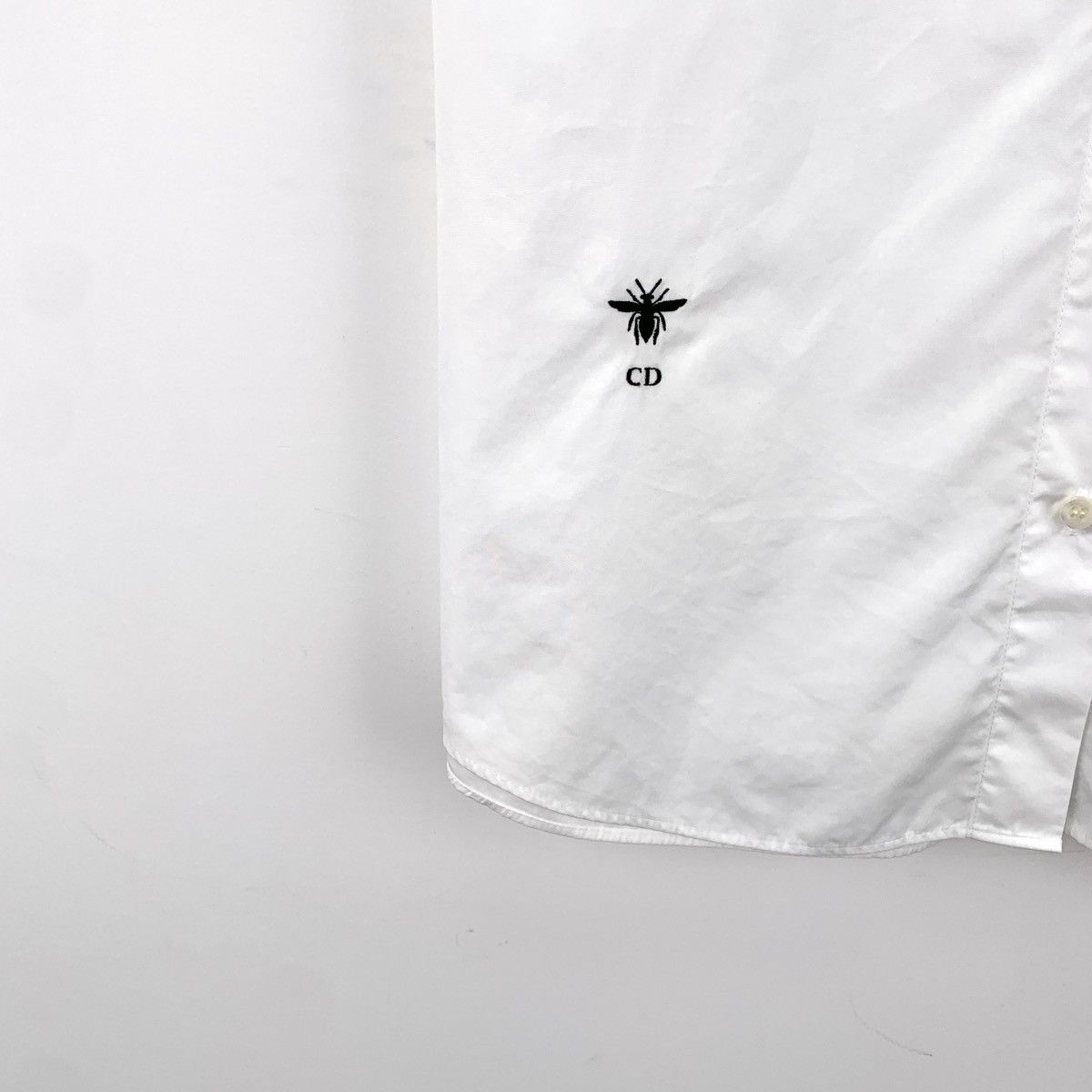 Dior Dior White Bee Embroidered Short Sleeve Shirt K26WX Size XS / US 0-2 / IT 36-38 - 4 Thumbnail