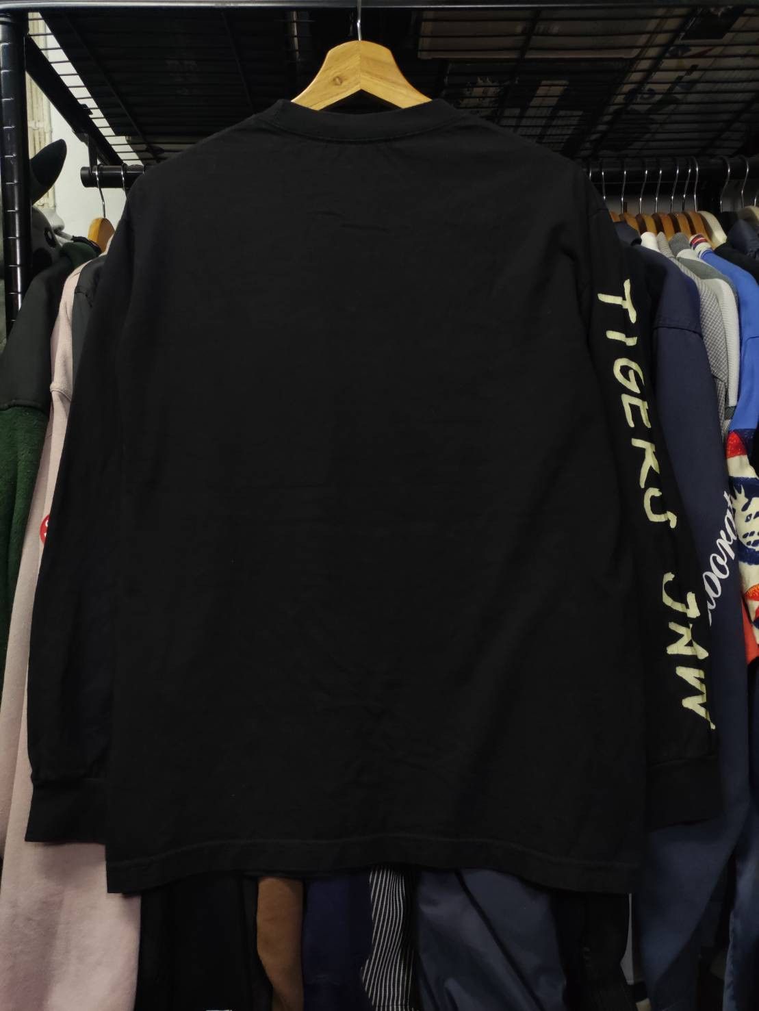 Band Tees Vtg 00's Tigers Jaw Band Midwest Emo Pop Punk T-Shirt Size US M / EU 48-50 / 2 - 7 Thumbnail