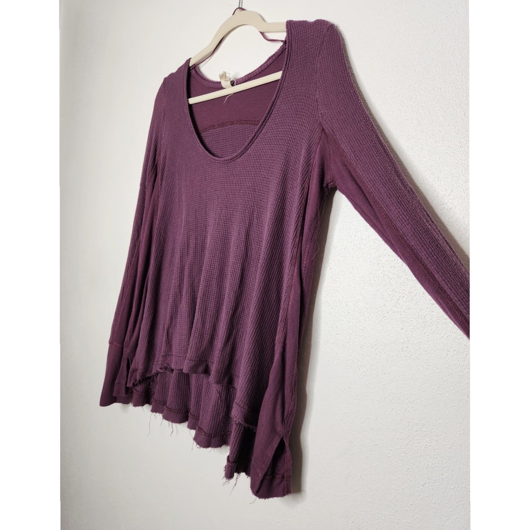 Vintage VINTAGE We the Free Shirt M Purple Long Sleeve Boho Flowy Size M / US 6-8 / IT 42-44 - 4 Thumbnail
