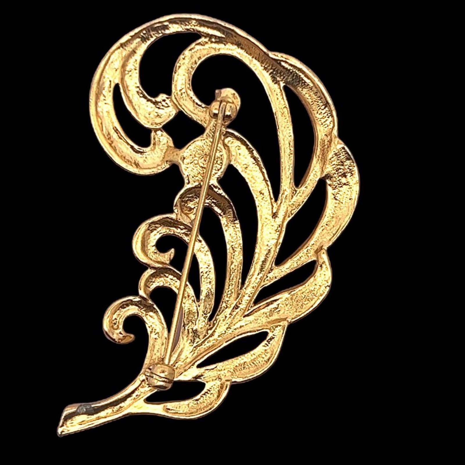 & Other Stories Vintage Signed - Avon - White Rhinestone Feather Brooch Pin Size ONE SIZE - 2 Thumbnail