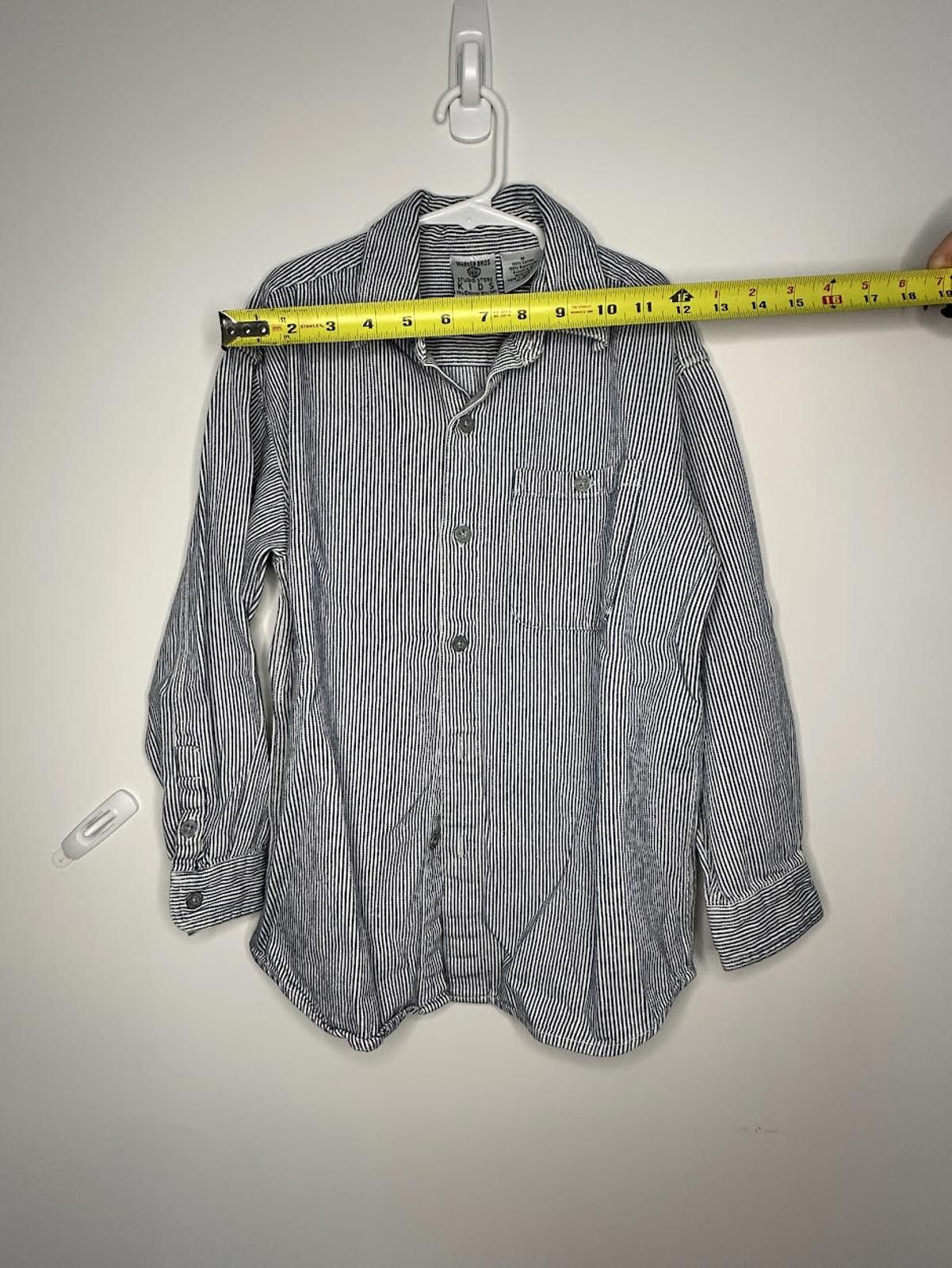 Other Warner Bros. Kids Striped Button Down - Sz. M Size US M / EU 48-50 / 2 - 5 Thumbnail