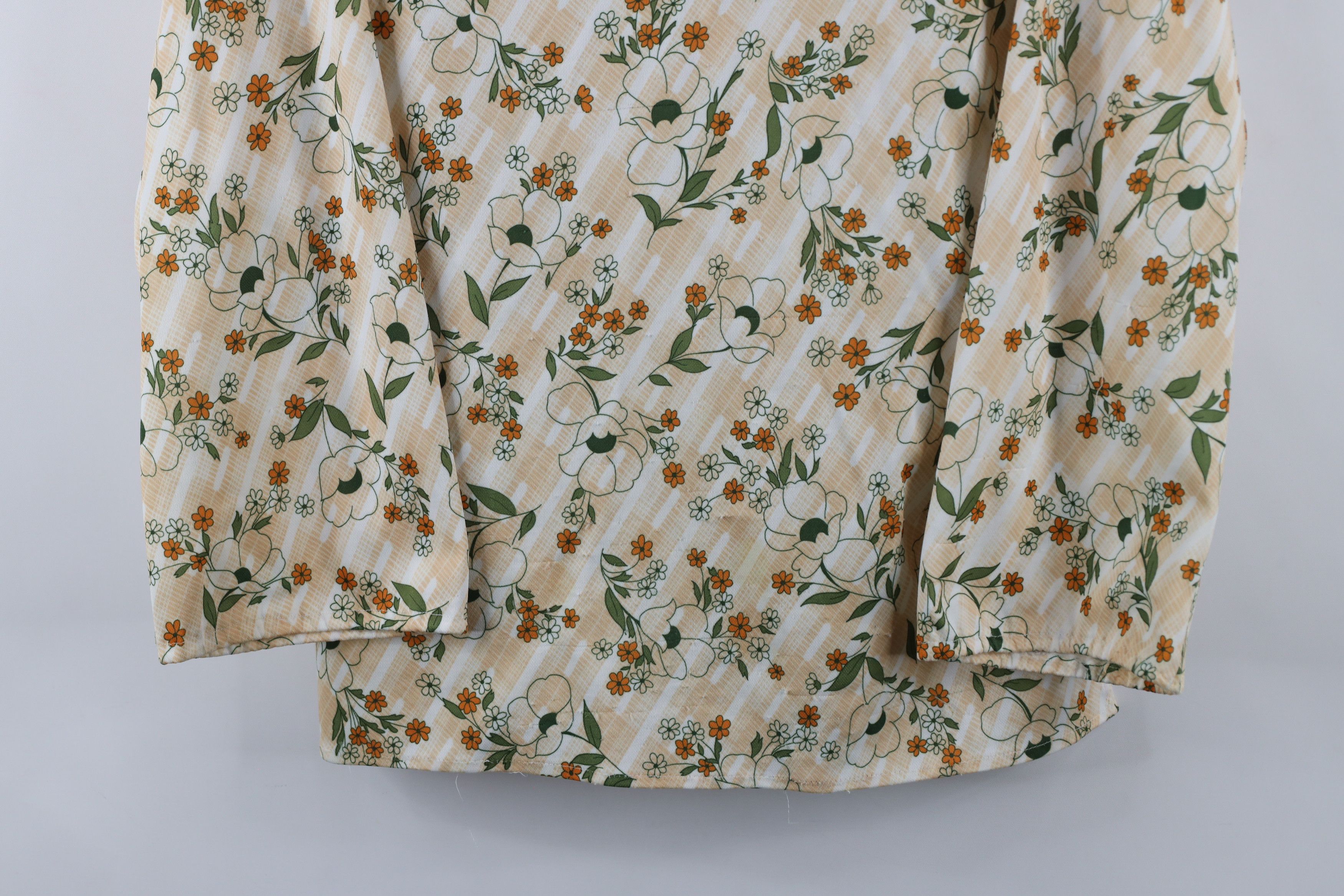 Vintage Vintage 70s Mid Century Modern MCM Flower Knit Shirt USA Size L / US 10 / IT 46 - 3 Thumbnail