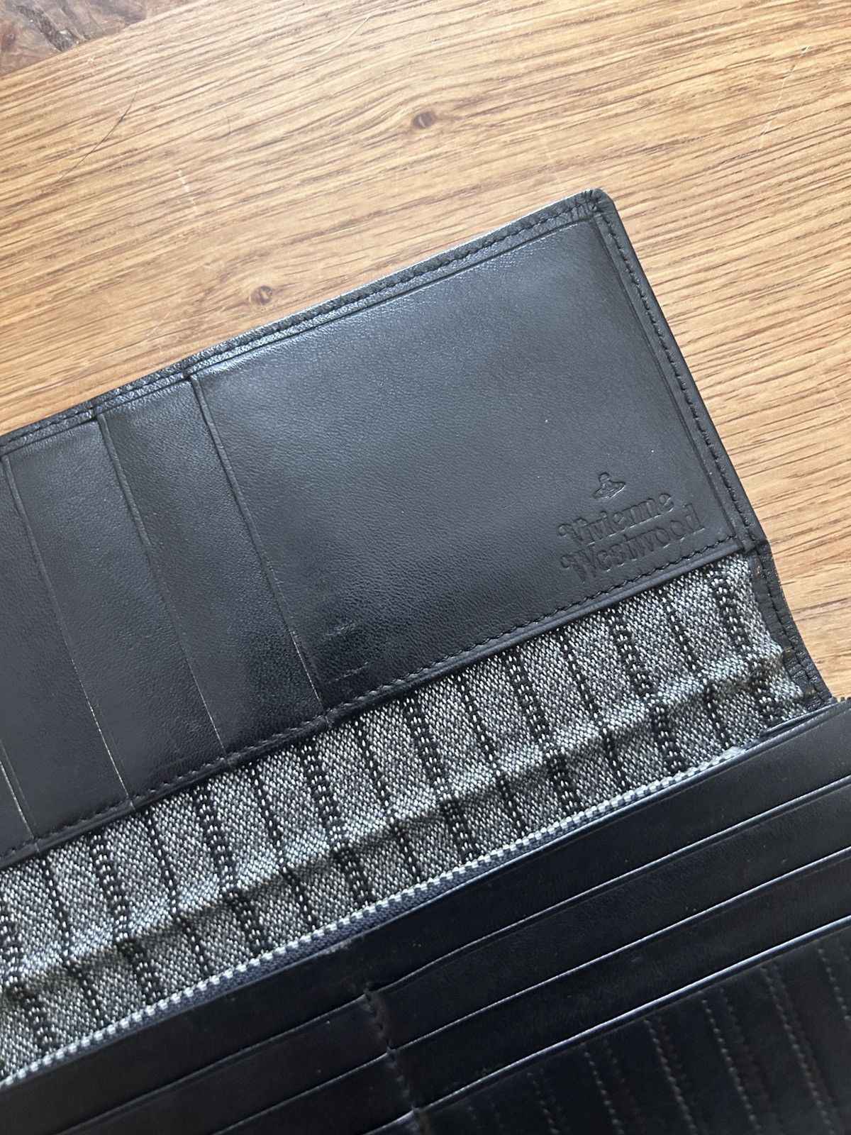 Vivienne Westwood Vivienne Westwood Large Portmonaie Wallet Used Size ONE SIZE - 3 Thumbnail