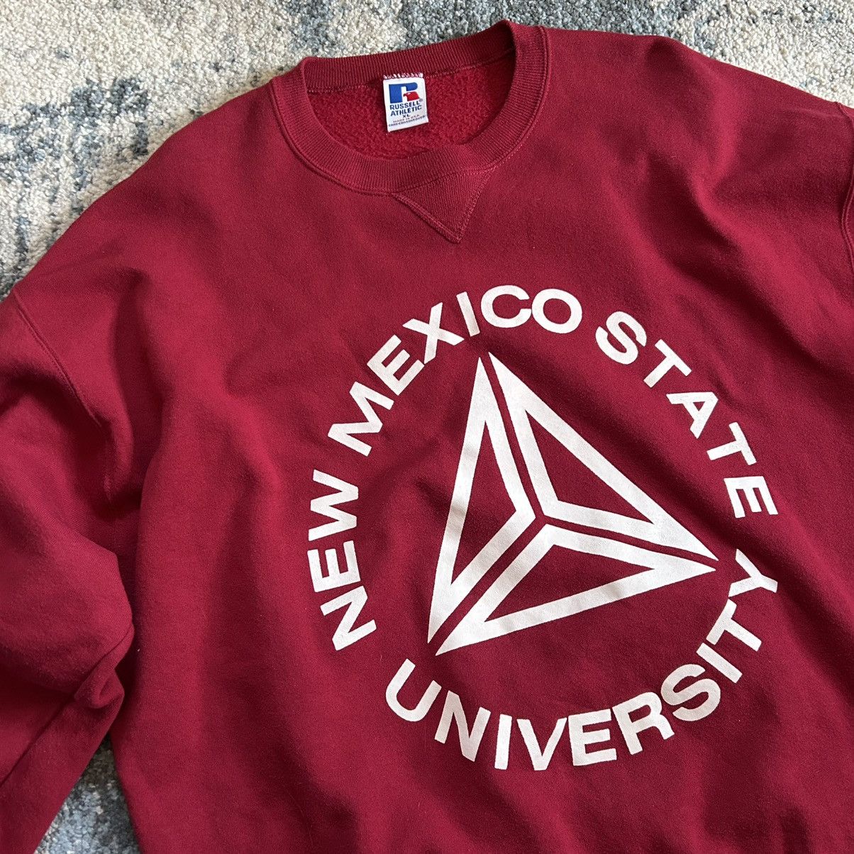 Russell Athletic NEW MEXiCO STATE UNiVERSiTY LAS CRUCES CRiMSON TRiANGLE Size US XL / EU 56 / 4 - 6 Thumbnail