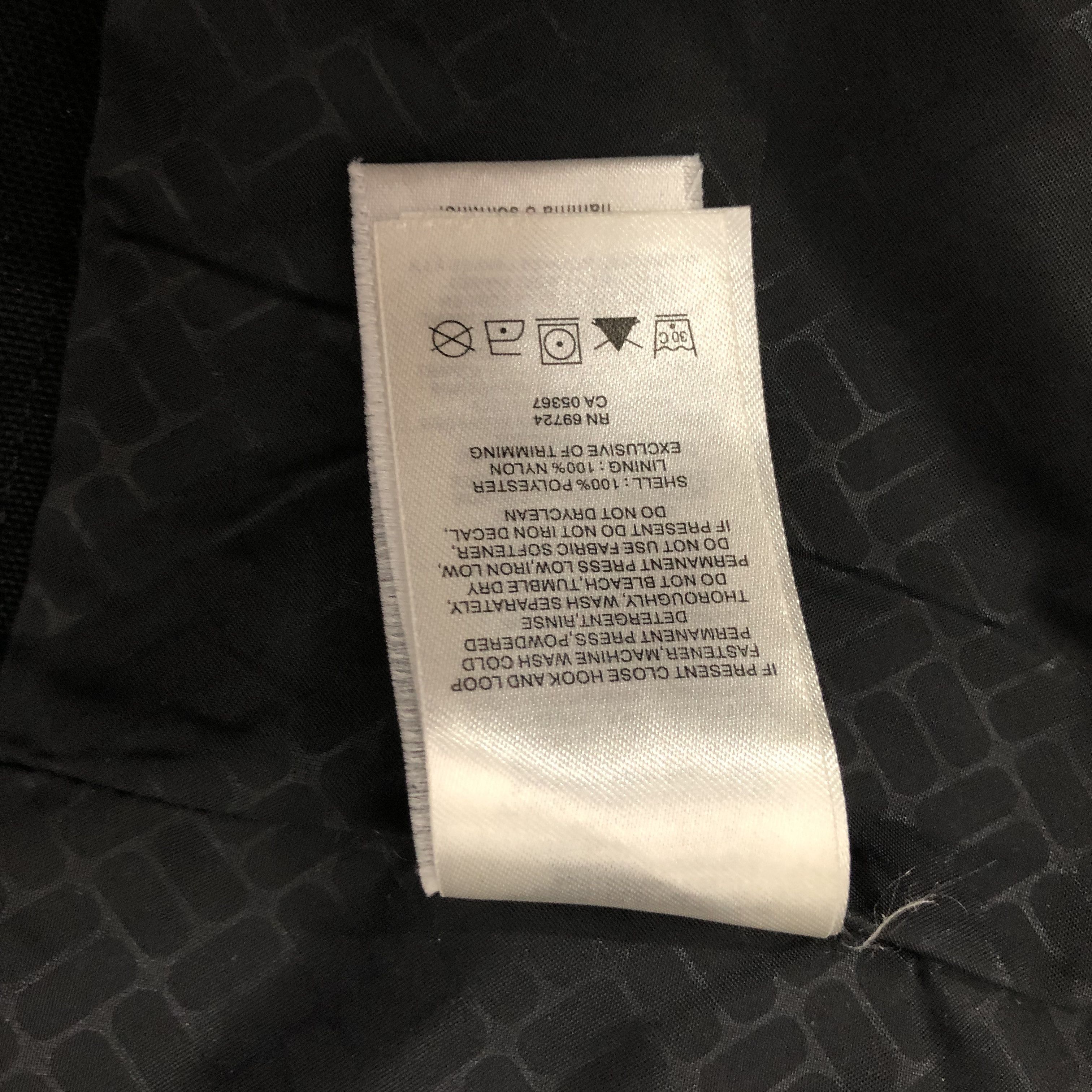 Columbia Columbia black jacket, omni- tech. Size US M / EU 48-50 / 2 - 10 Thumbnail