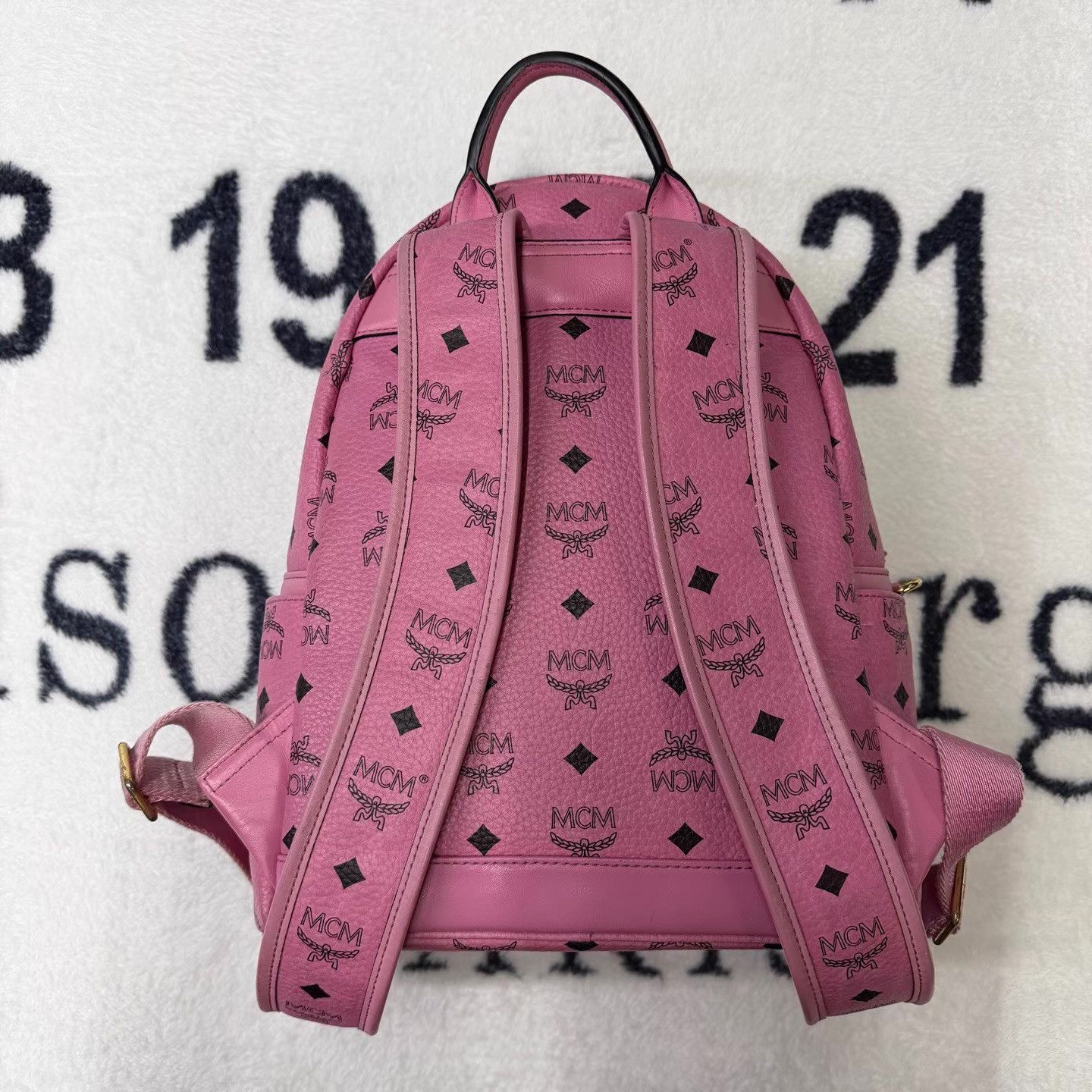 MCM MCM Pink Studded Backpack Q10 Size ONE SIZE - 3 Thumbnail