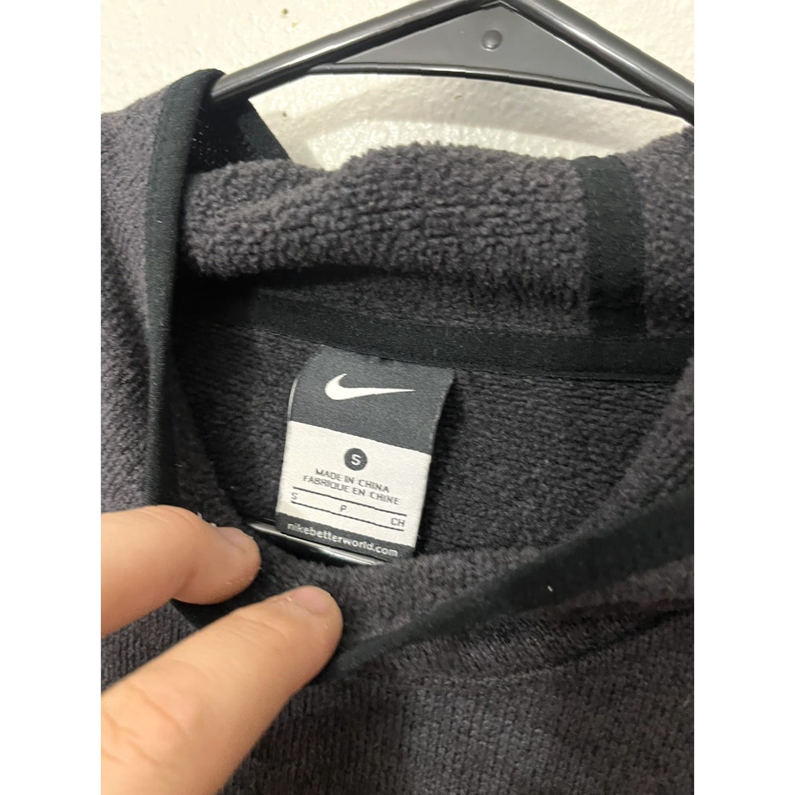 Nike Nike Therma Pullover Hoodie 806981-032 Black Women's Small Size S / US 4 / IT 40 - 2 Thumbnail