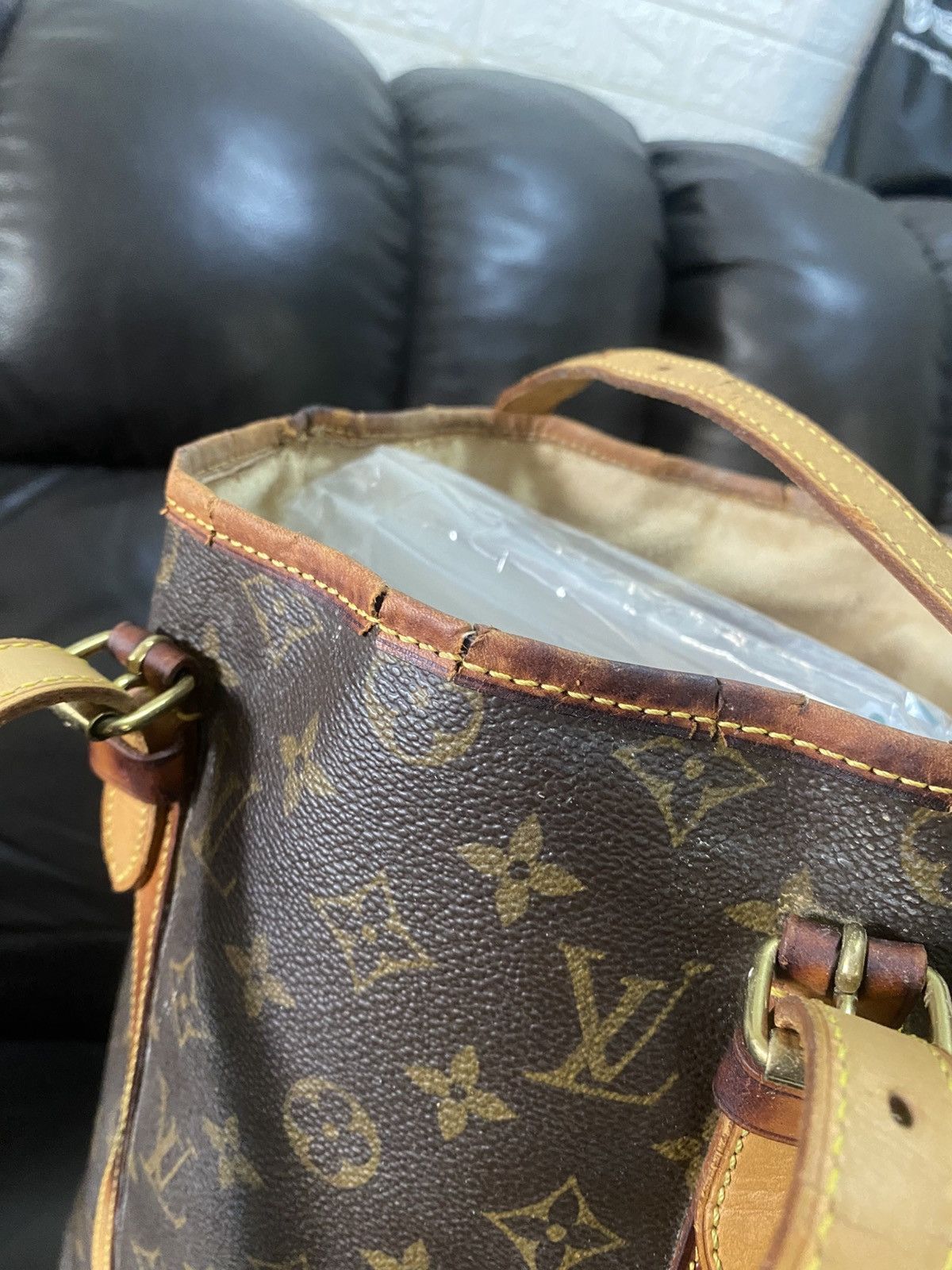 Louis Vuitton Authentic Louis Vuitton Monogram Bucket GM Size ONE SIZE - 6 Thumbnail