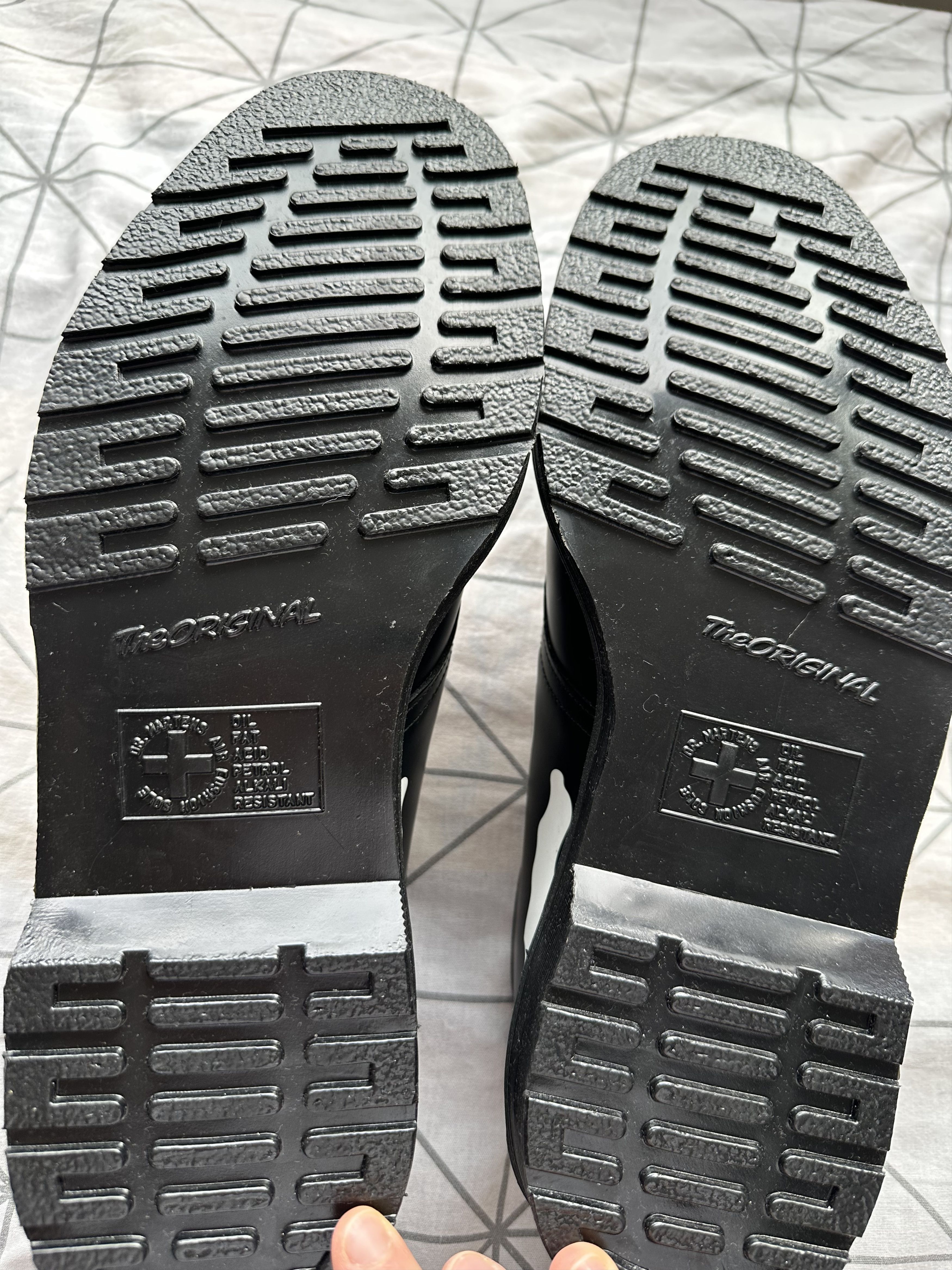 Dr. Martens × Supreme FW25 Supreme x Dr. Martens 1461 3-Eye Shoe Black Skull Size US 12 / EU 45 - 11 Thumbnail