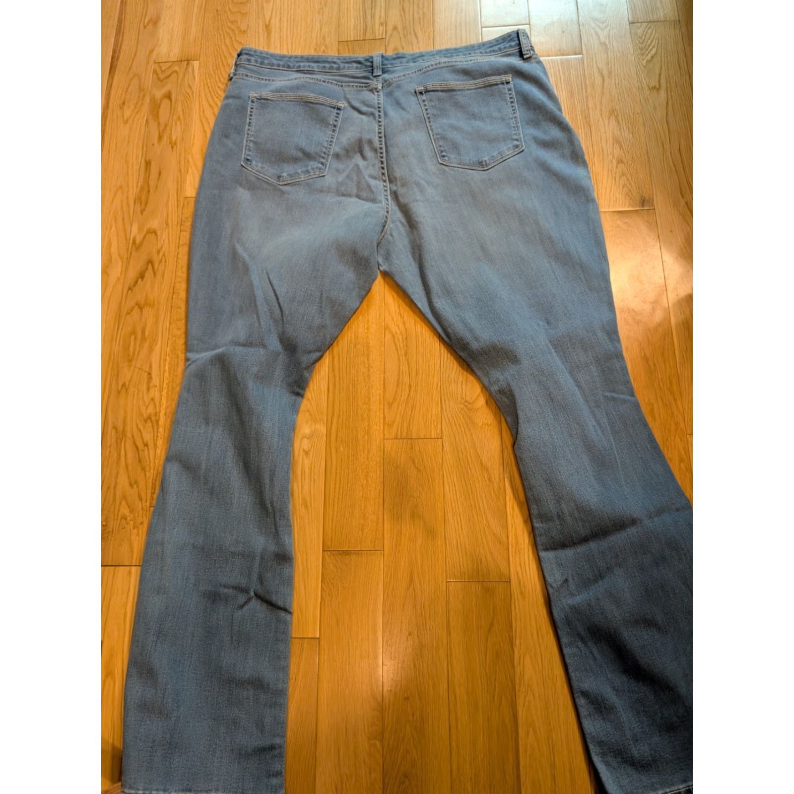 Vintage Arizona Light Wash Jeans Bootcut Mid Rise Size 21 Juniors Women NWT Denim Cotton Blend Stretch 31 In Inseam Size 42" / US 20 - 6 Thumbnail
