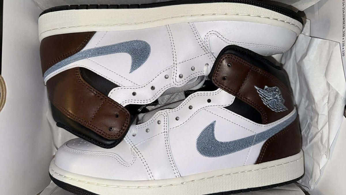 Jordan Brand Nike Jordan 1 retro SE Mid “UNC Mocha” New w/ OG Box! size 8 Size US 8 / EU 41 - 6 Thumbnail