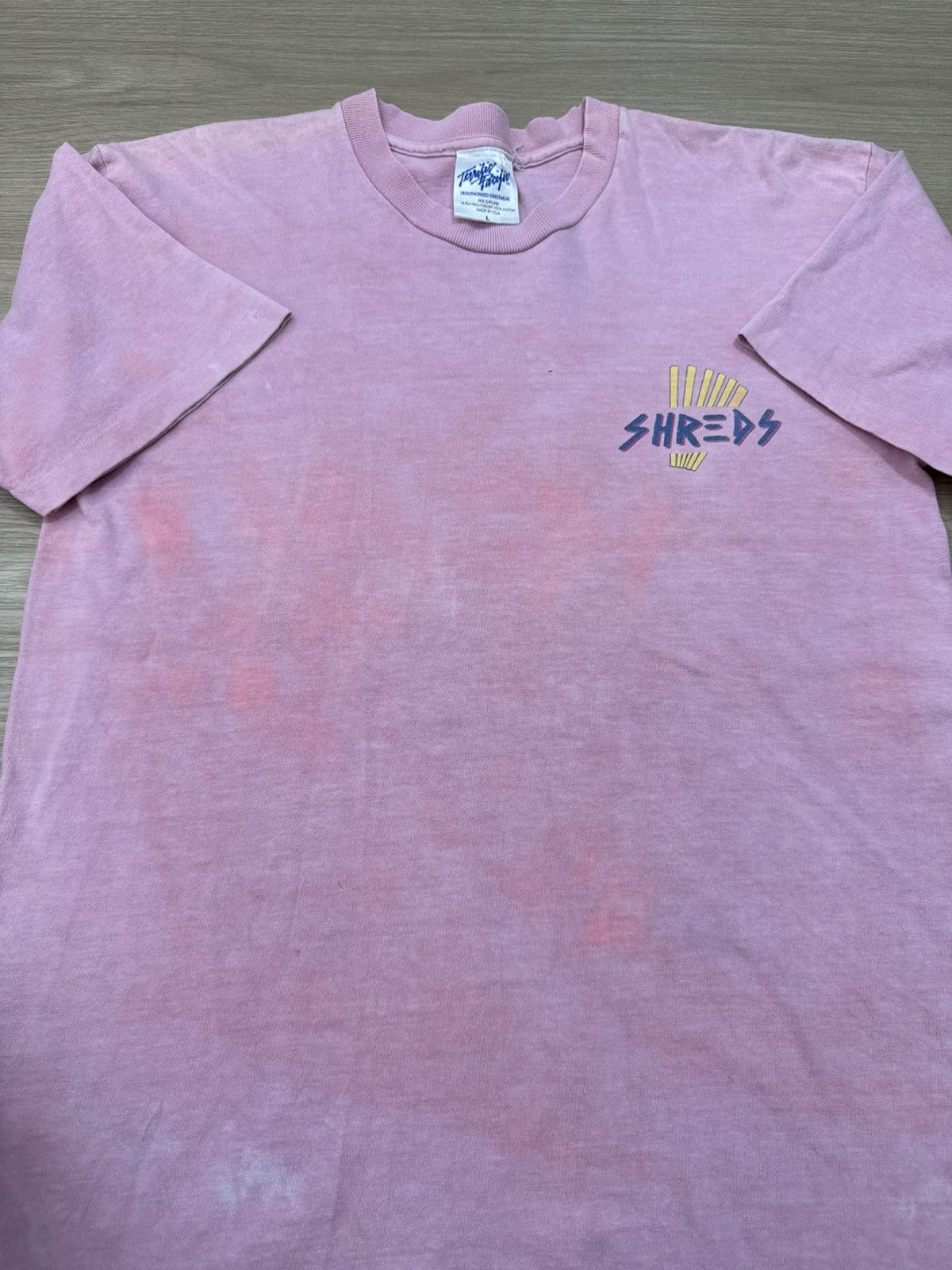 Vintage Vintage SHREDS t-shirt Size US L / EU 52-54 / 3 - 5 Thumbnail