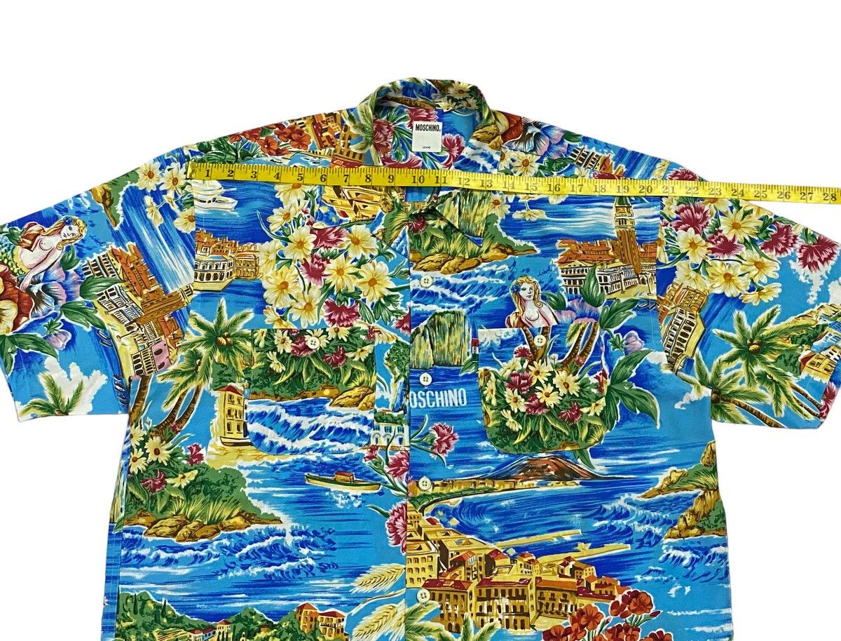 Moschino Rare‼️Moschino Hawaiian Shirt Button Ups Size US L / EU 52-54 / 3 - 6 Thumbnail