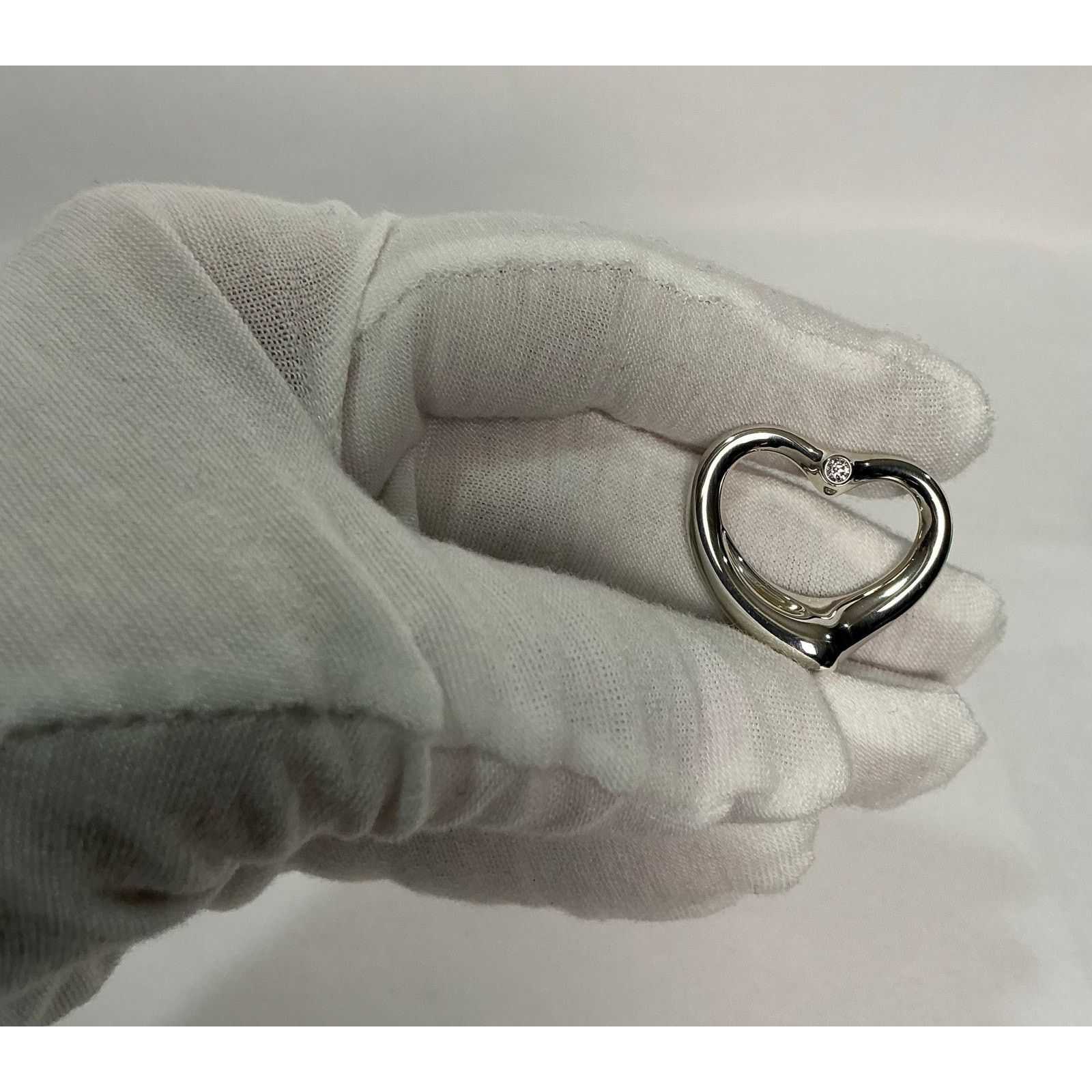 Tiffany & Co. Tiffany & Co diamond open heart pendant silver Elsa Peretti Size ONE SIZE - 8 Thumbnail