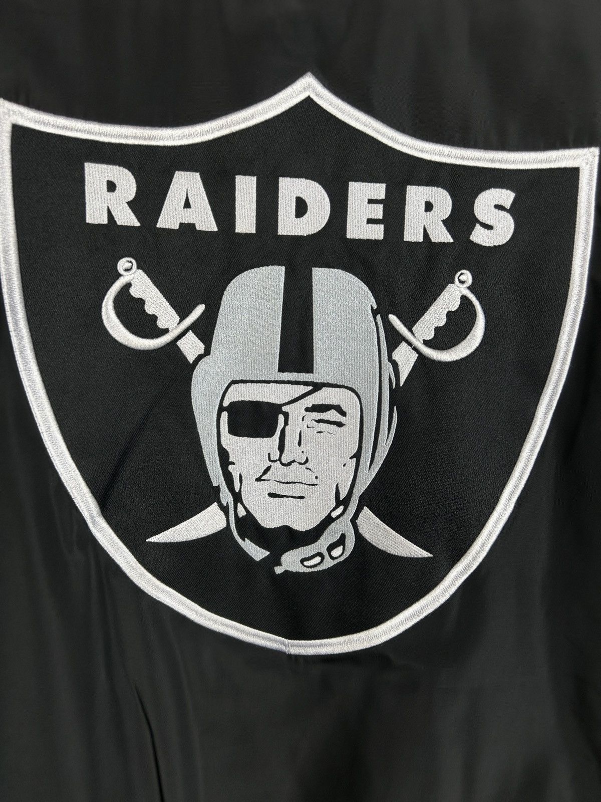 NFL NFL Raiders Oakland Los Angeles Black Bomber Jacket XL Size US XL / EU 56 / 4 - 6 Thumbnail