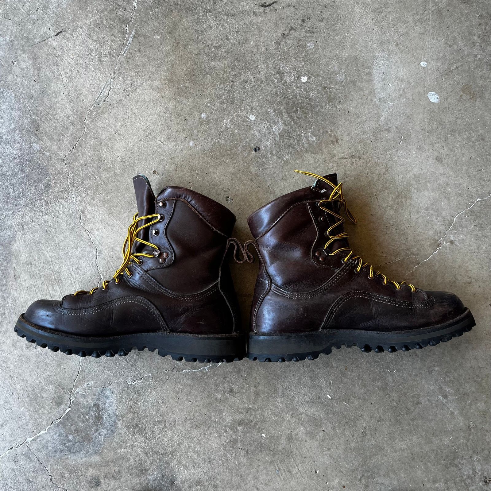 Vintage DANNER Santiam 400G Insulated Men 8" Brown Work Boots 10.5 Size US 10.5 / EU 43-44 - 2 Thumbnail