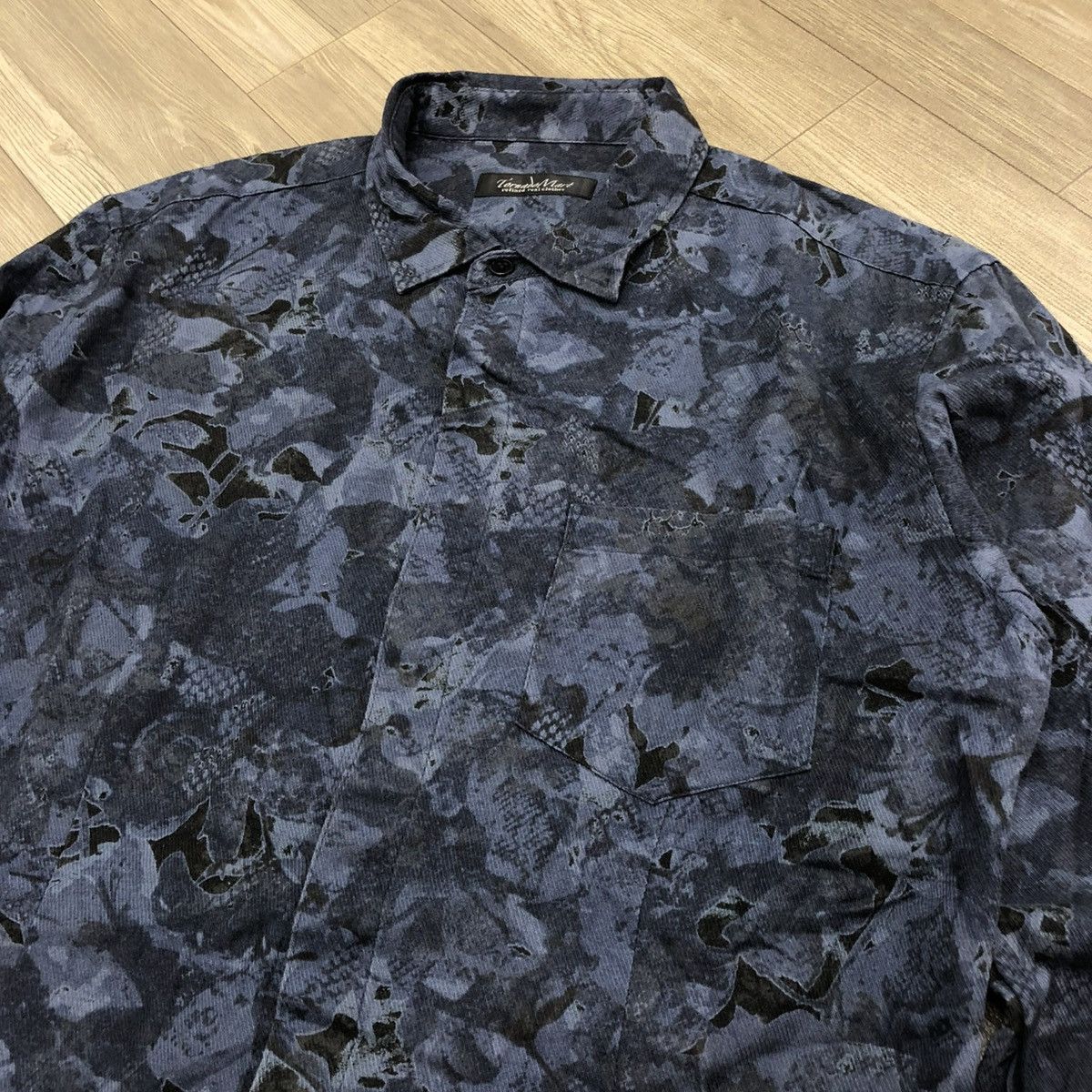 Japanese Brand × Tornado Mart 2000s Tornado Mart Japan Abstract Flowers Button Up Shirt Size US S / EU 44-46 / 1 - 3 Thumbnail