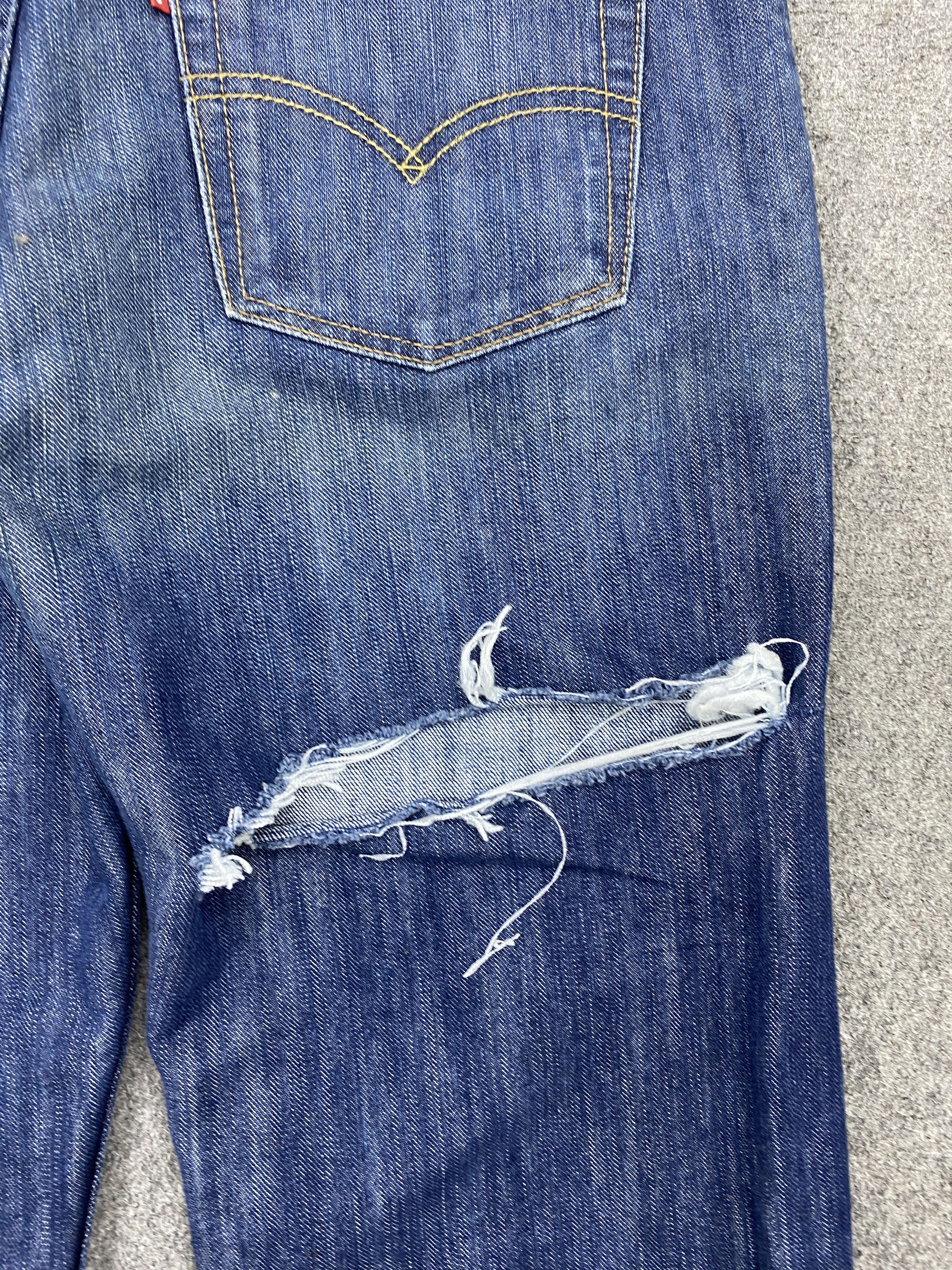 Levi's Vintage Distressed Levis 514 Faded Blue Jeans S0034 Size US 28 / EU 44 - 18 Thumbnail
